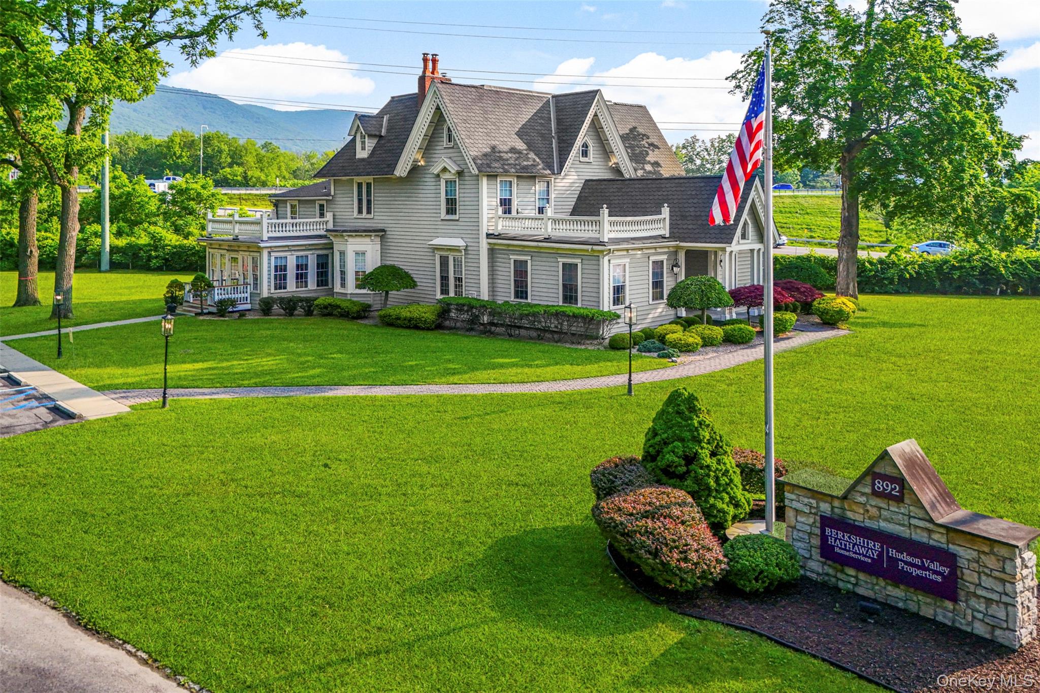 892 Main Street, Fishkill, NY 12524