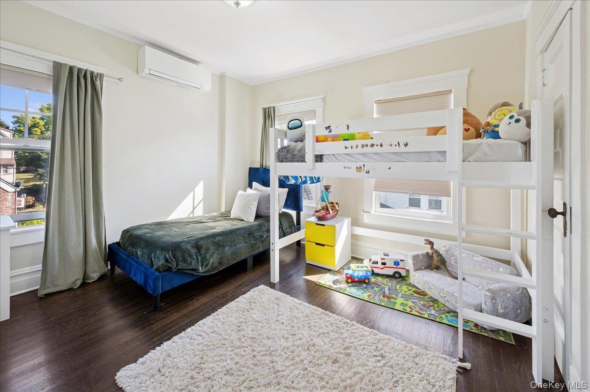 127 Villa Avenue, Yonkers, NY 10704