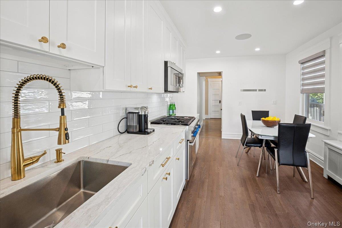 127 Villa Avenue, Yonkers, NY 10704