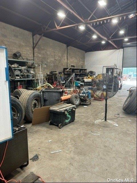 4 Pettit Place, Island Park, NY 11558