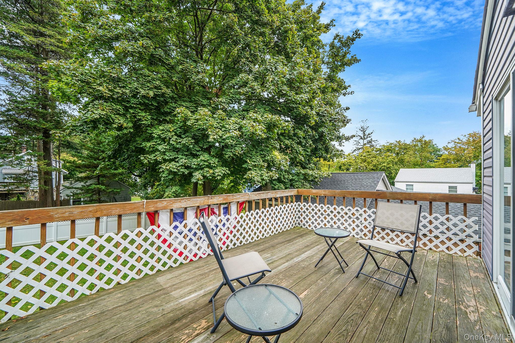 3 Selmar Court, Kings Park, NY 11754