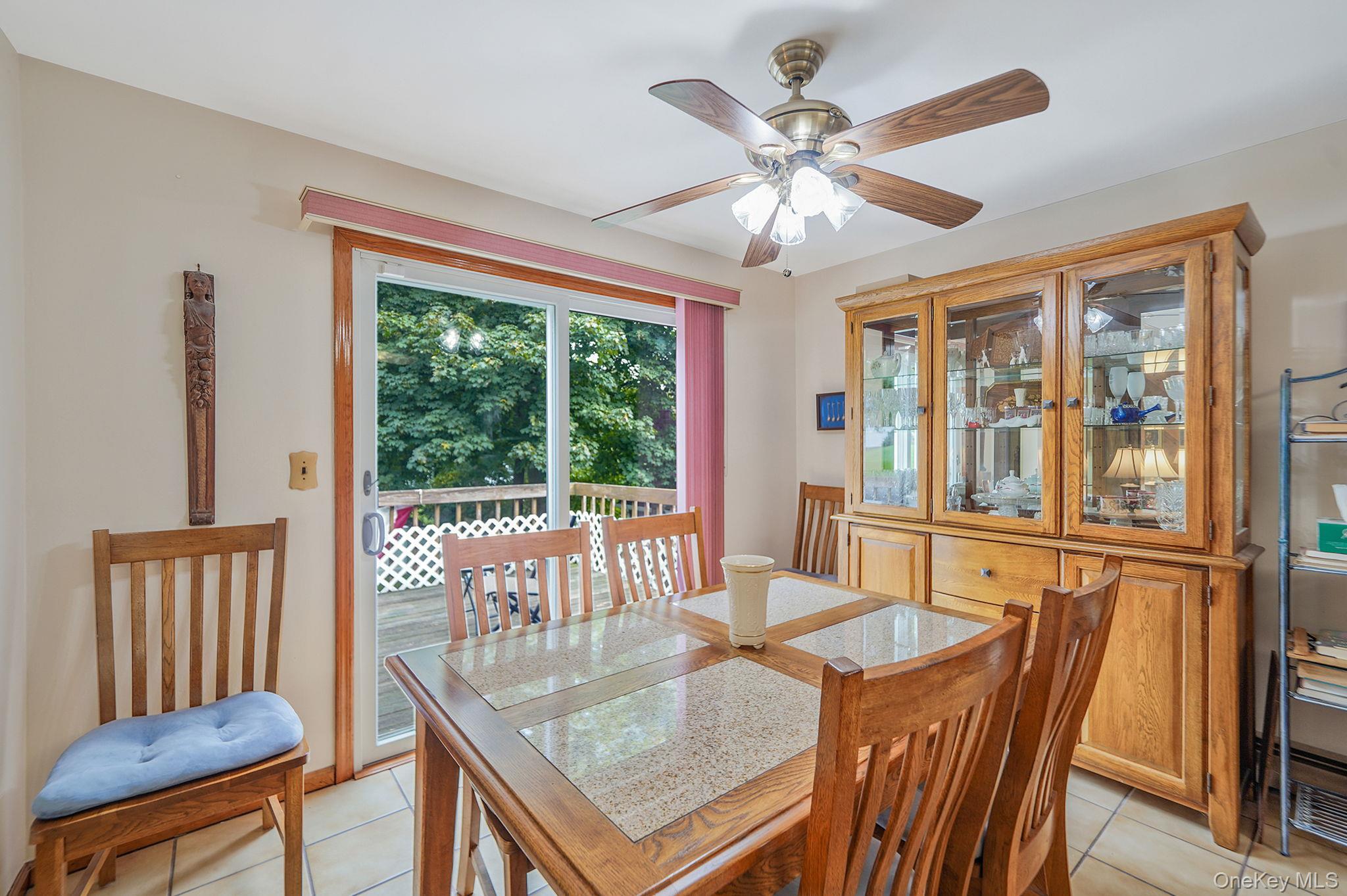 3 Selmar Court, Kings Park, NY 11754