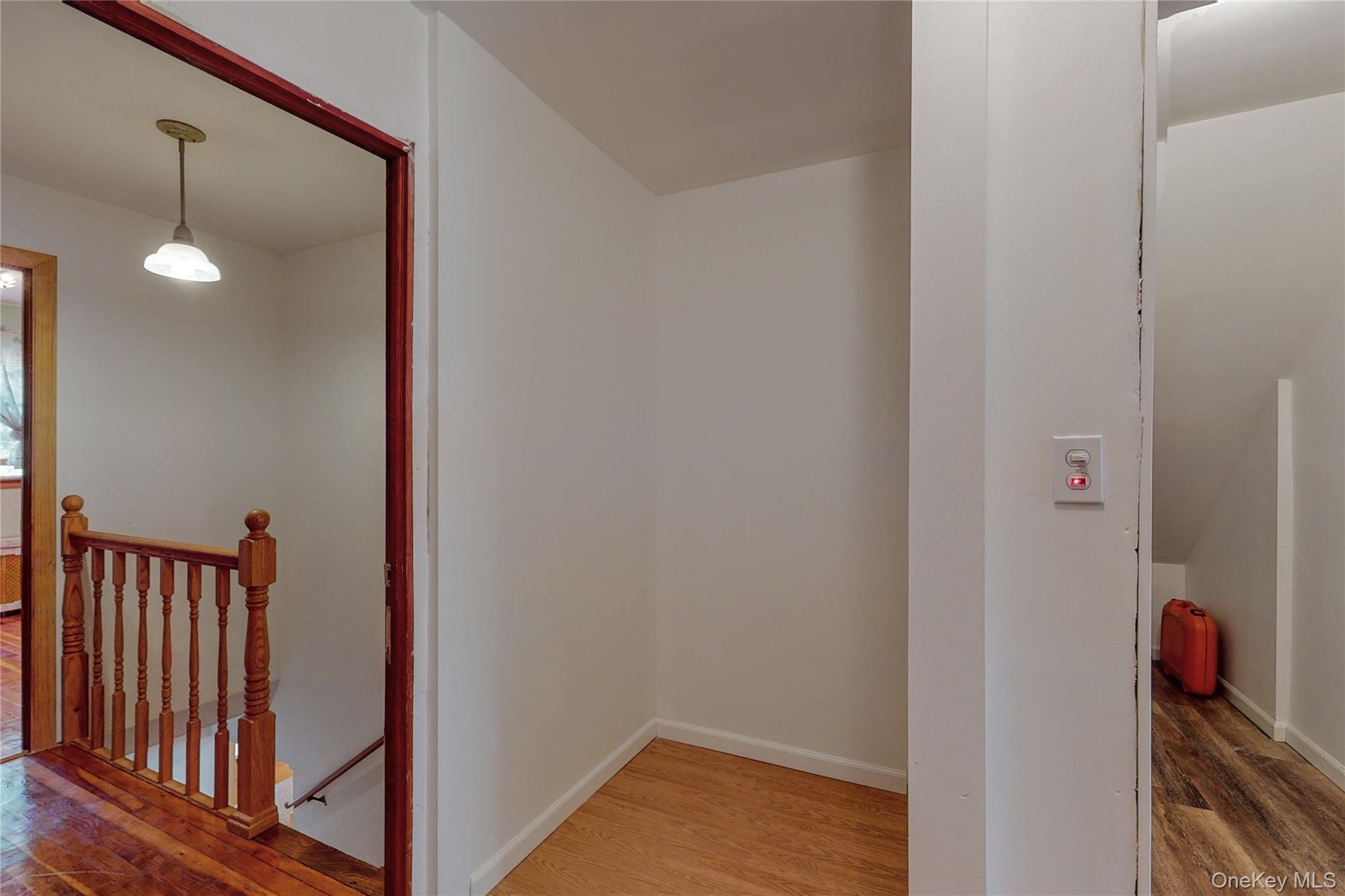 9 Chestnut Street, Greenwood Lake, NY 10925