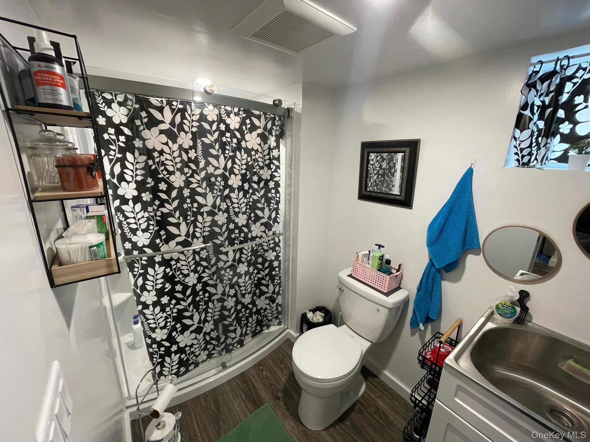 9 Chestnut Street, Greenwood Lake, NY 10925