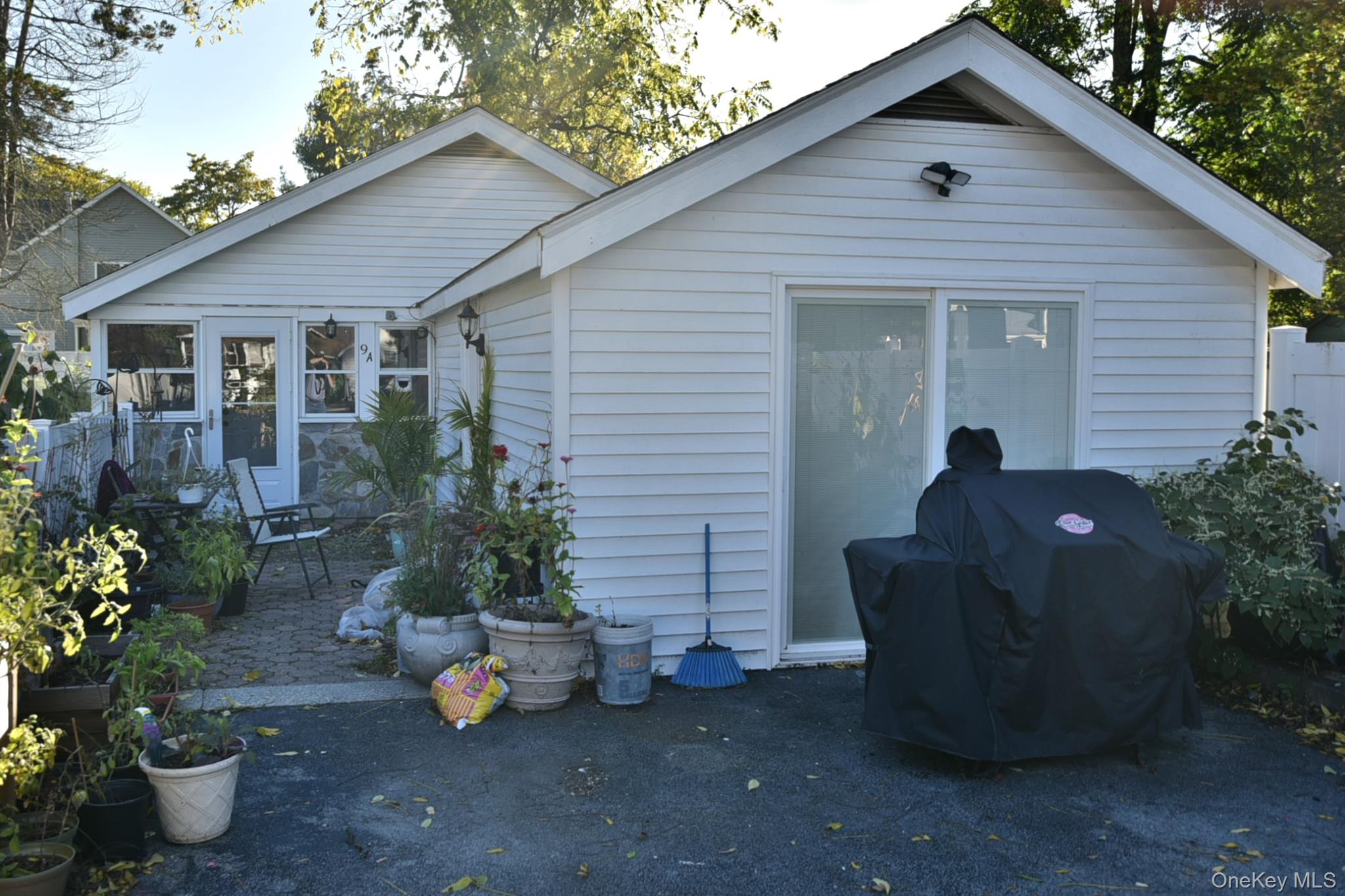 9 Chestnut Street, Greenwood Lake, NY 10925