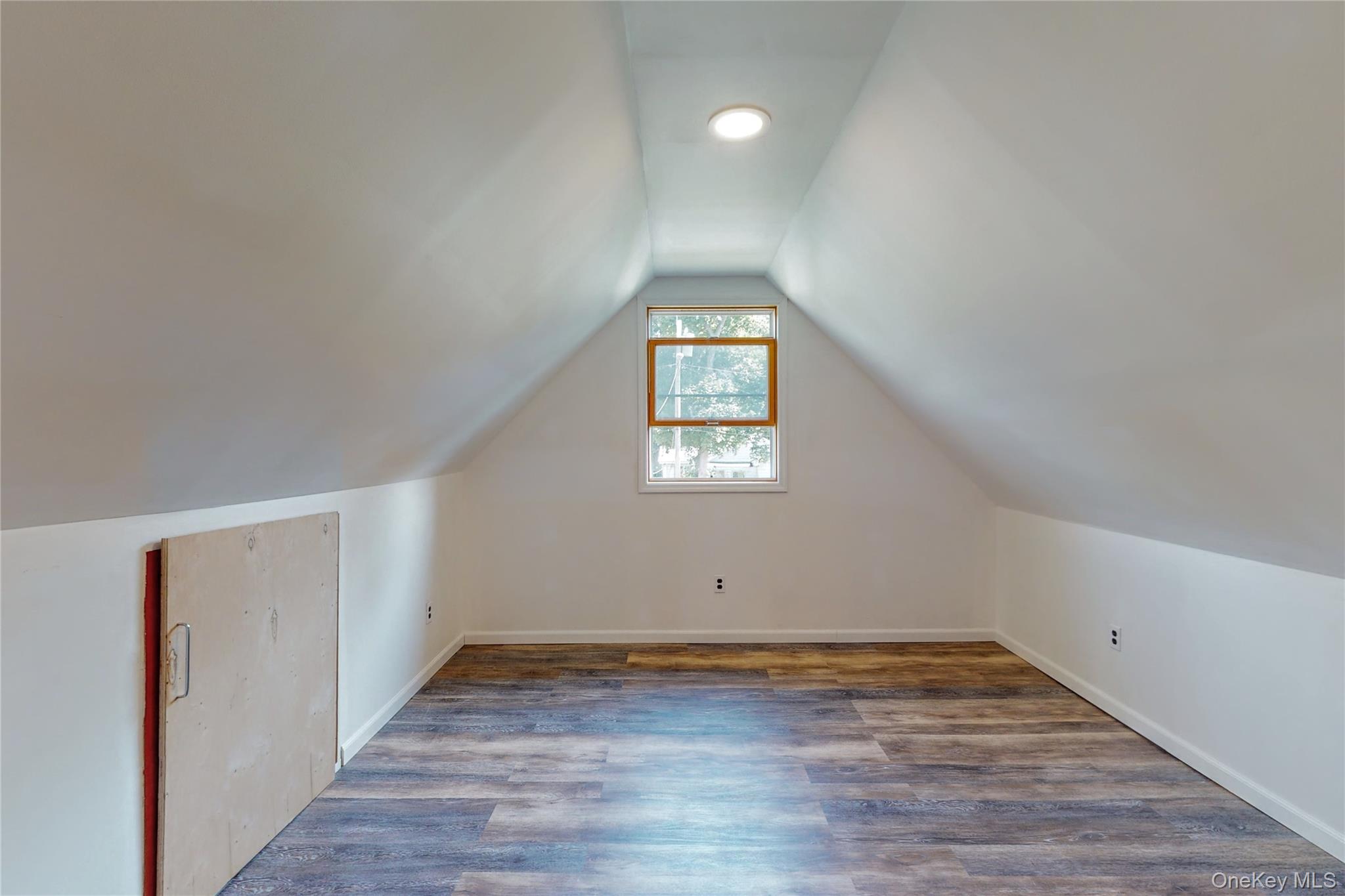 9 Chestnut Street, Greenwood Lake, NY 10925