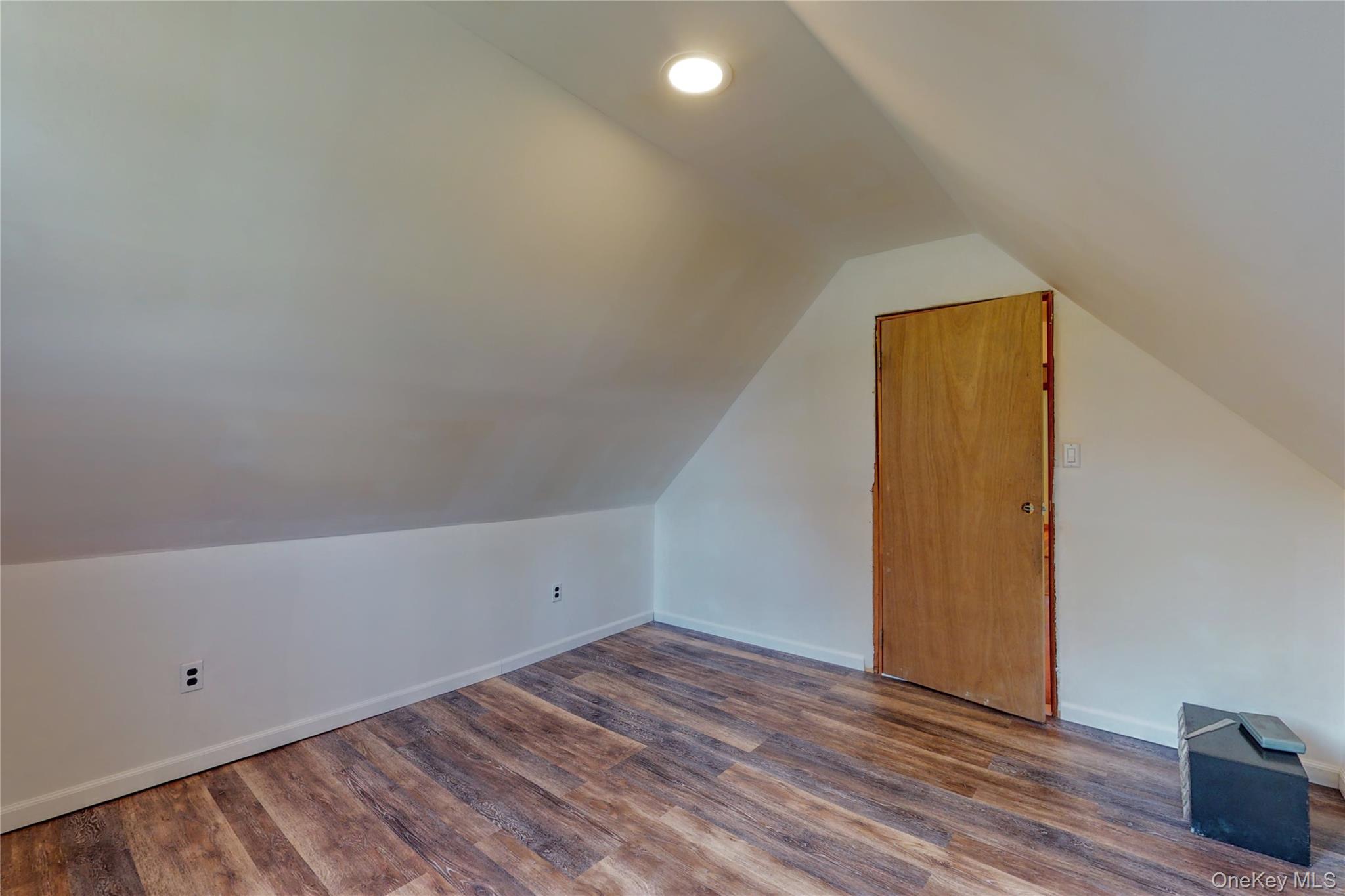 9 Chestnut Street, Greenwood Lake, NY 10925