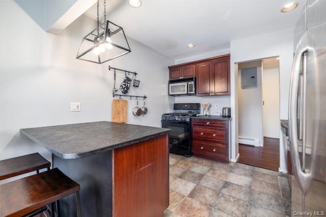 214 Westend Avenue # 6C, Freeport, NY 11520