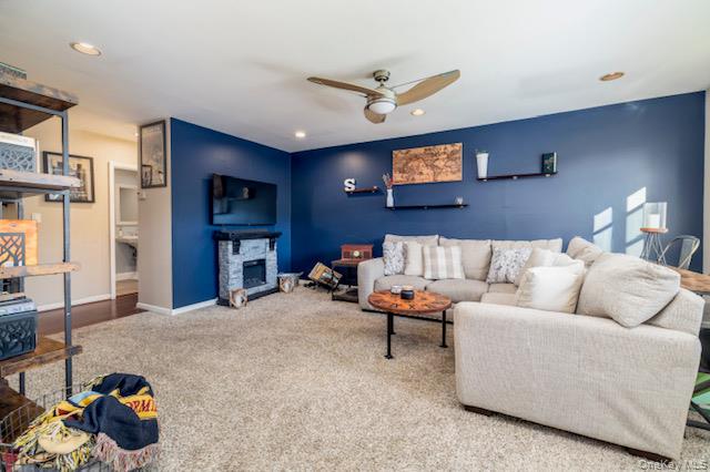 214 Westend Avenue # 6C, Freeport, NY 11520