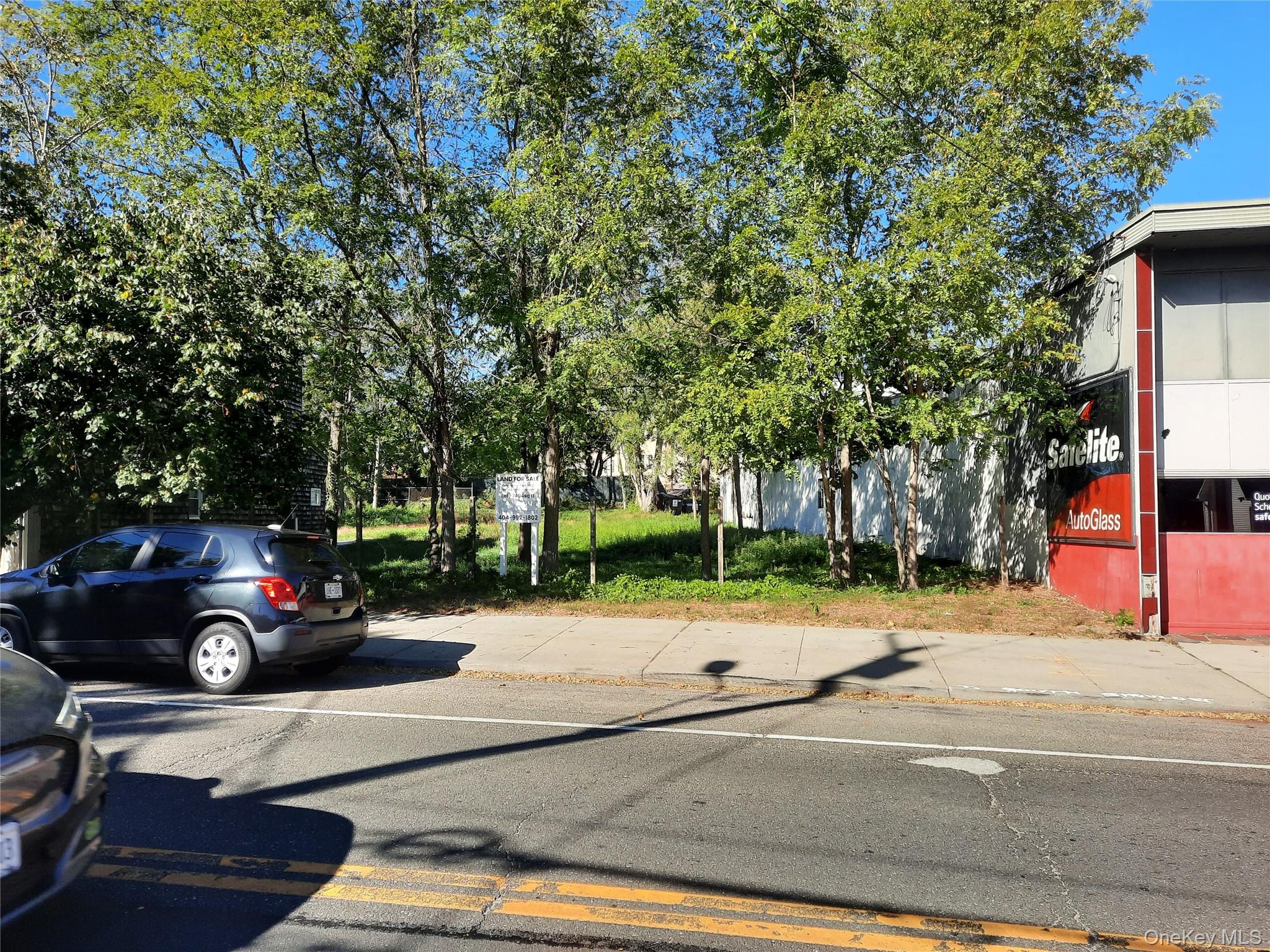 230 B W Main, Riverhead, NY 11901