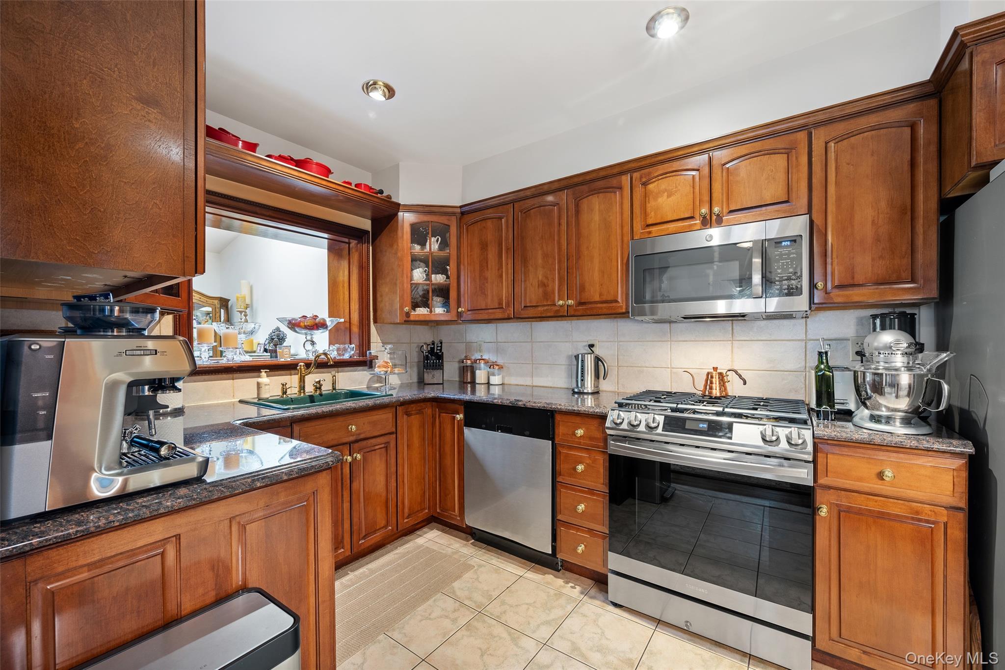 51-01 64th Street, Woodside, NY 11377