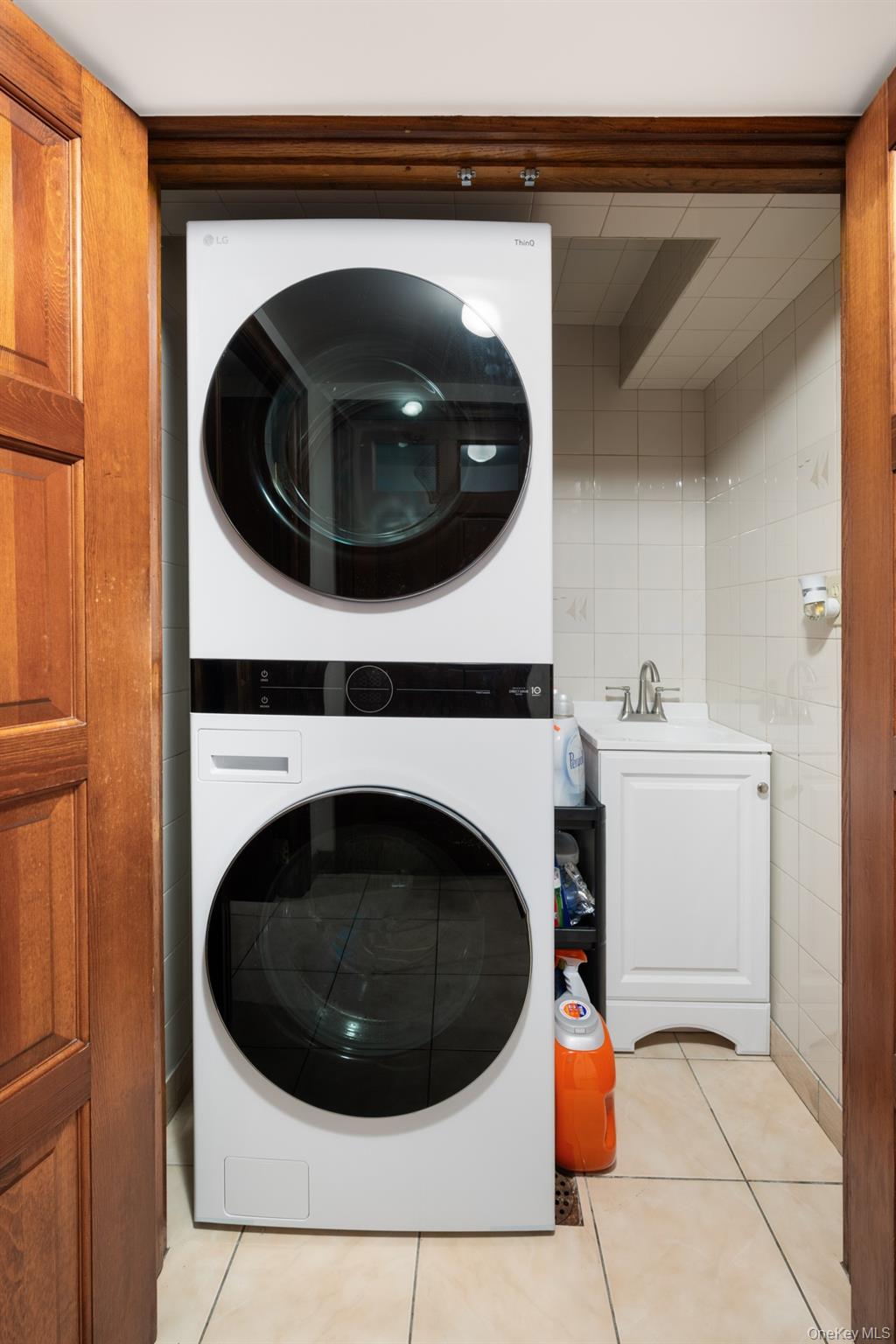 51-01 64th Street, Woodside, NY 11377