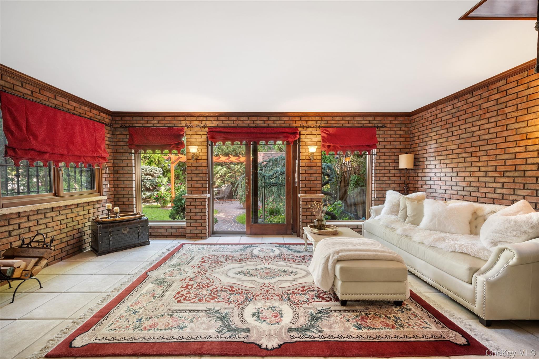 51-01 64th Street, Woodside, NY 11377