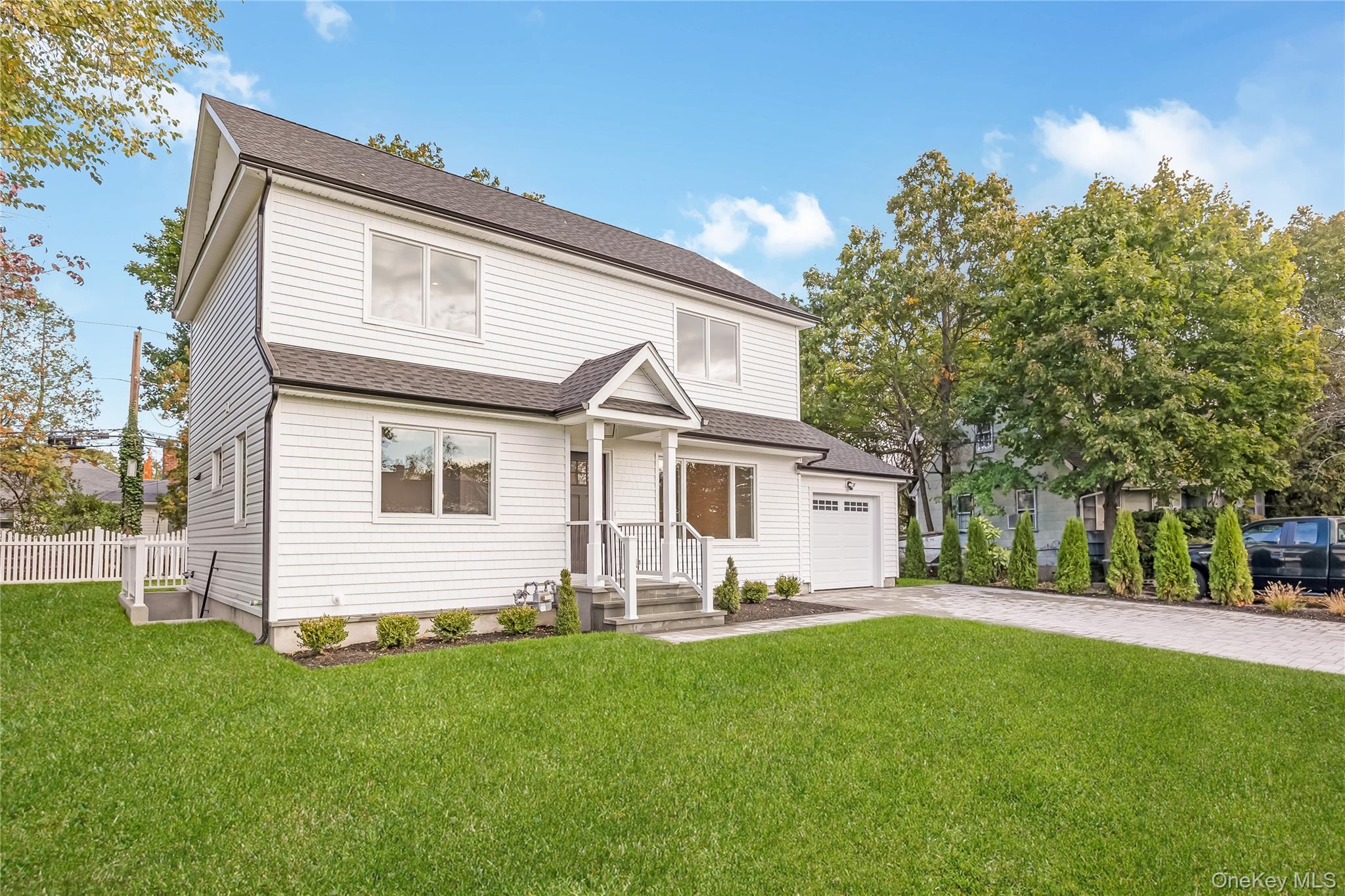 985 Douglas Avenue, Wantagh, NY 11793