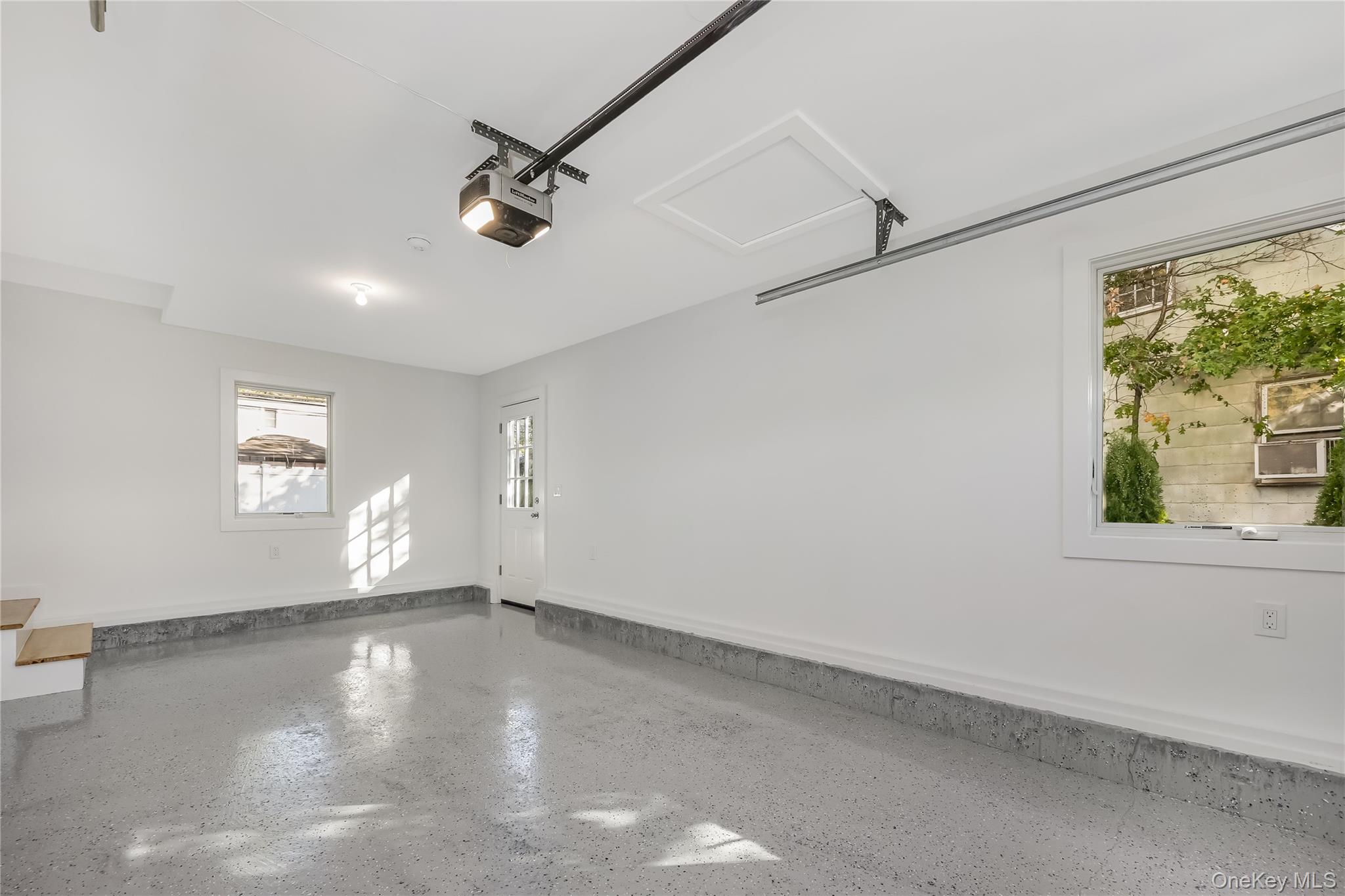 985 Douglas Avenue, Wantagh, NY 11793