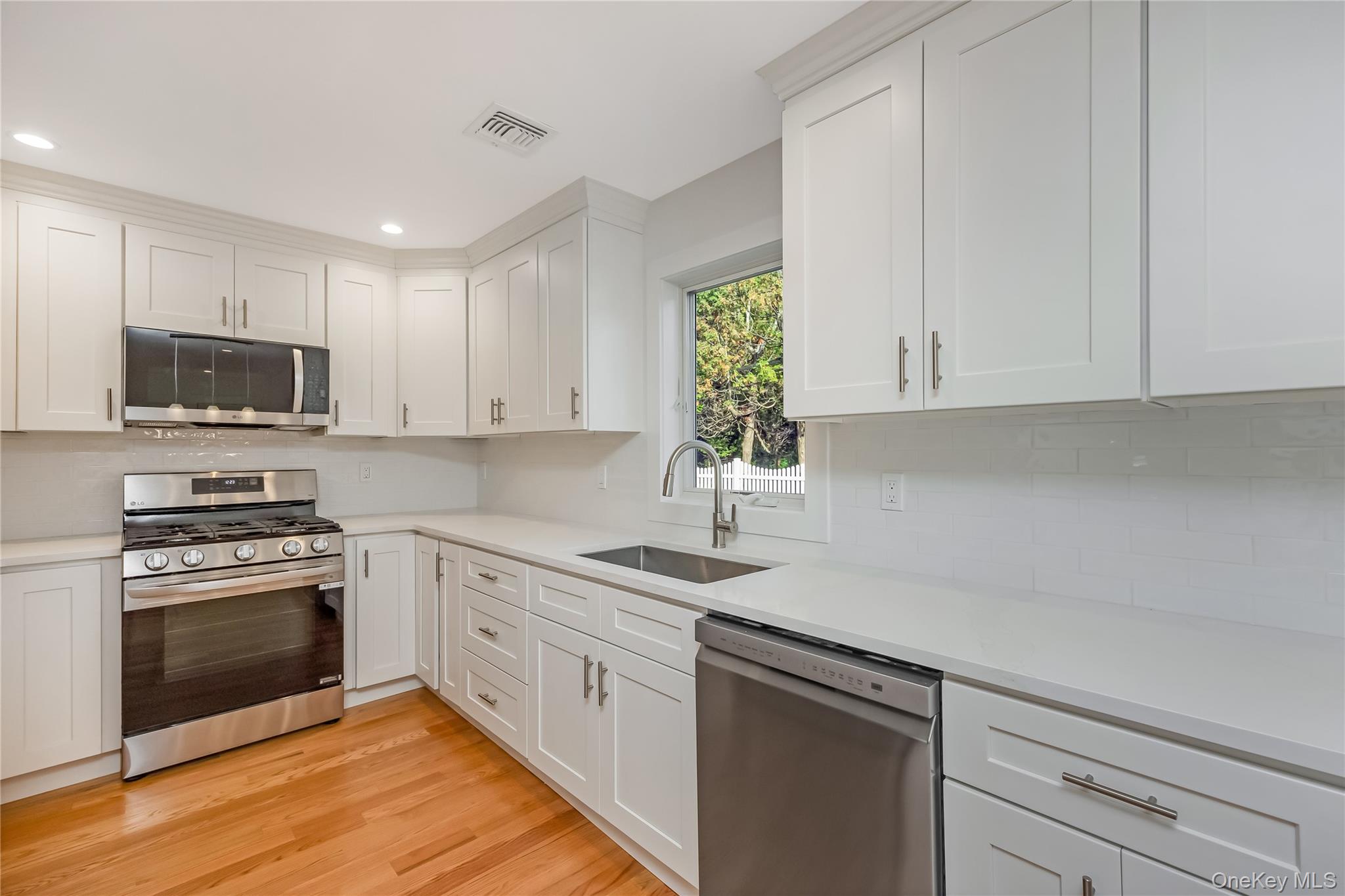 985 Douglas Avenue, Wantagh, NY 11793