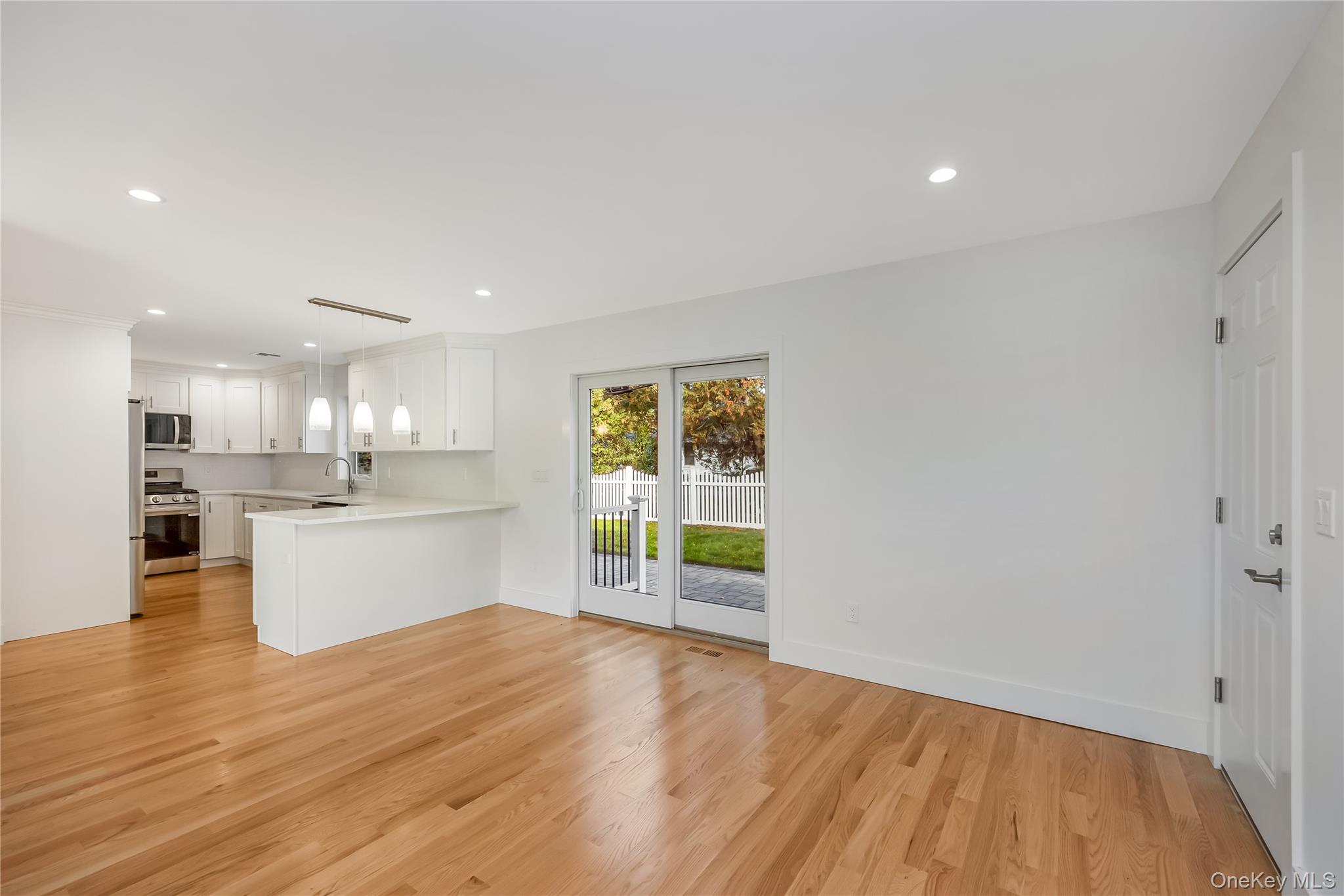 985 Douglas Avenue, Wantagh, NY 11793