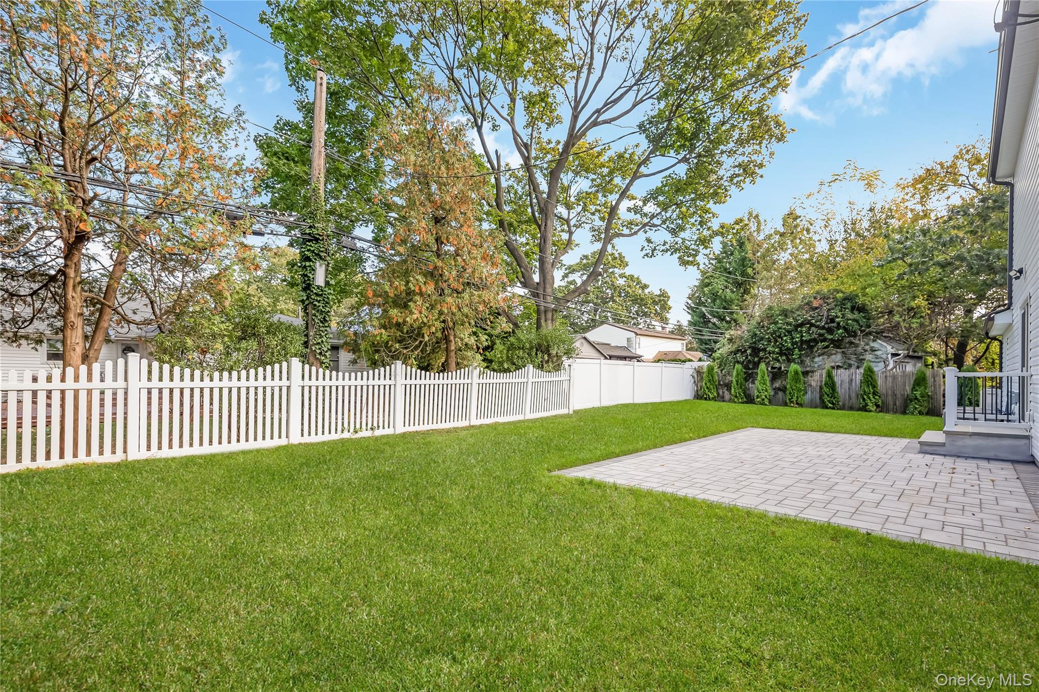 985 Douglas Avenue, Wantagh, NY 11793