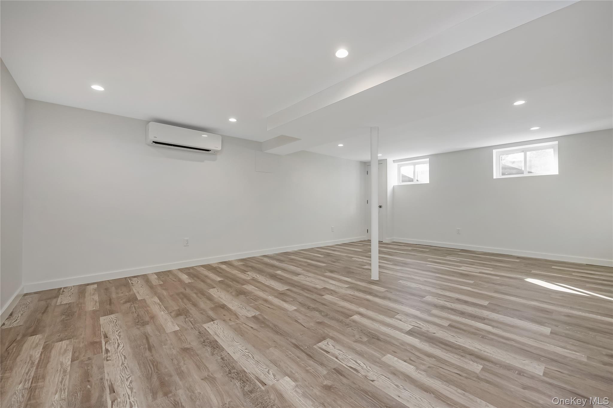 985 Douglas Avenue, Wantagh, NY 11793