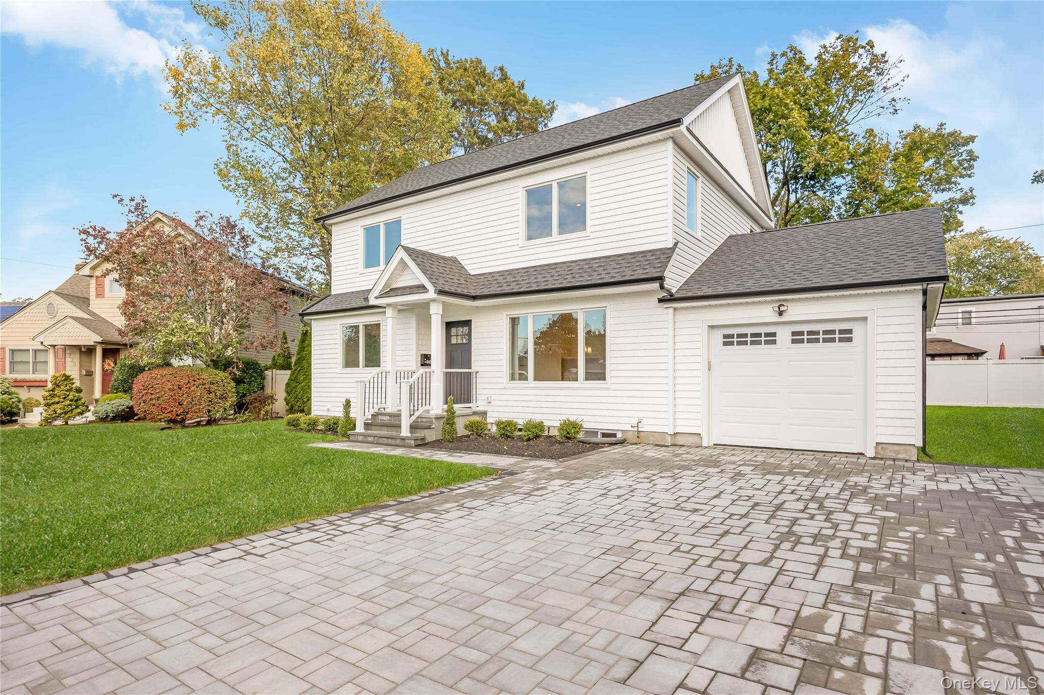 985 Douglas Avenue, Wantagh, NY 11793