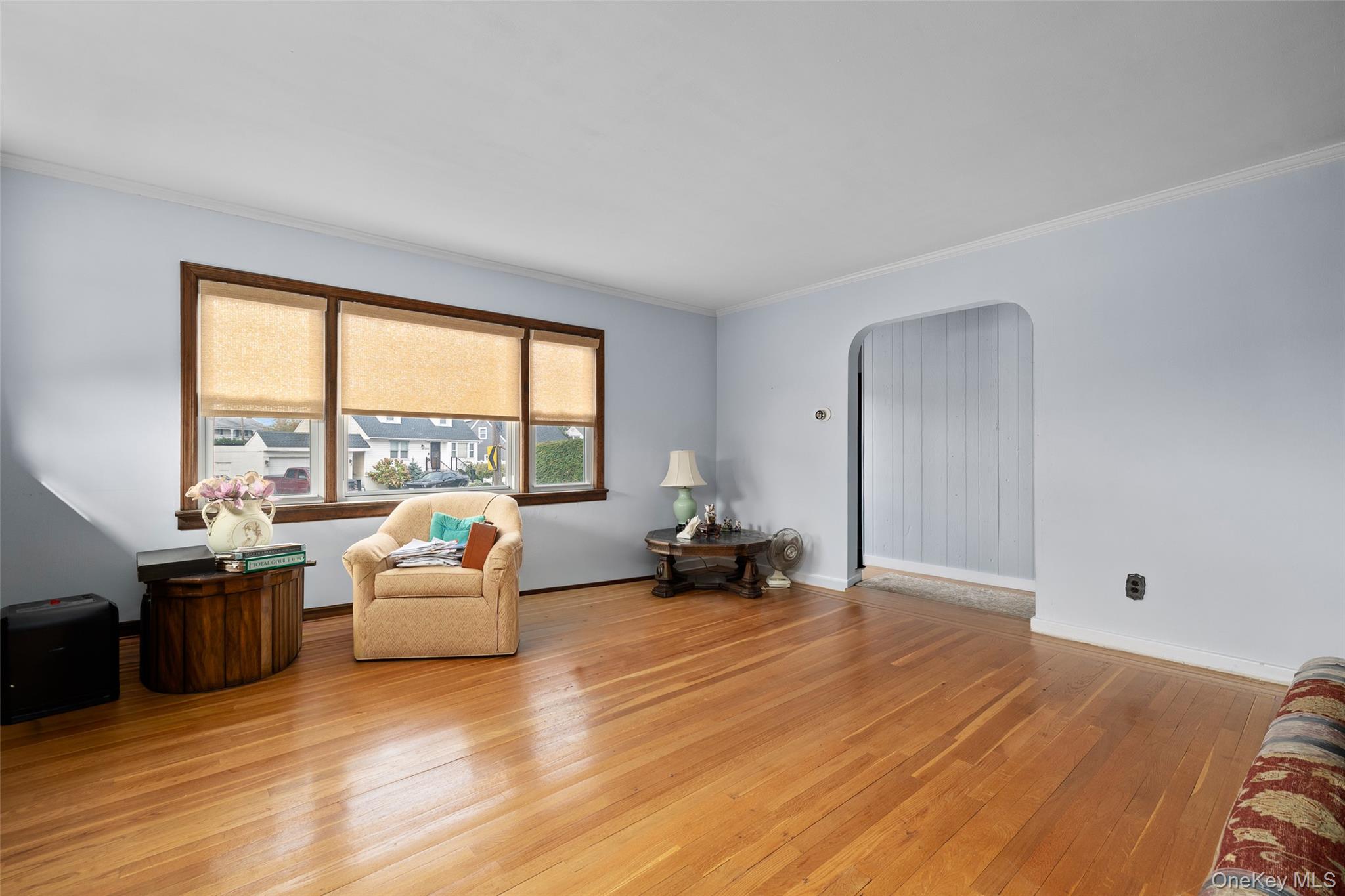 2975 Oceanside Road, Oceanside, NY 11572