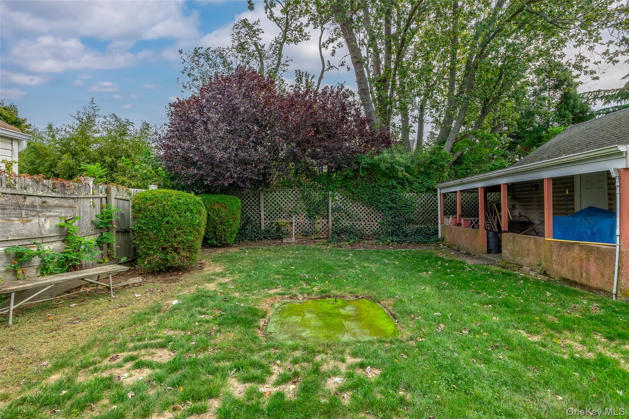 2975 Oceanside Road, Oceanside, NY 11572