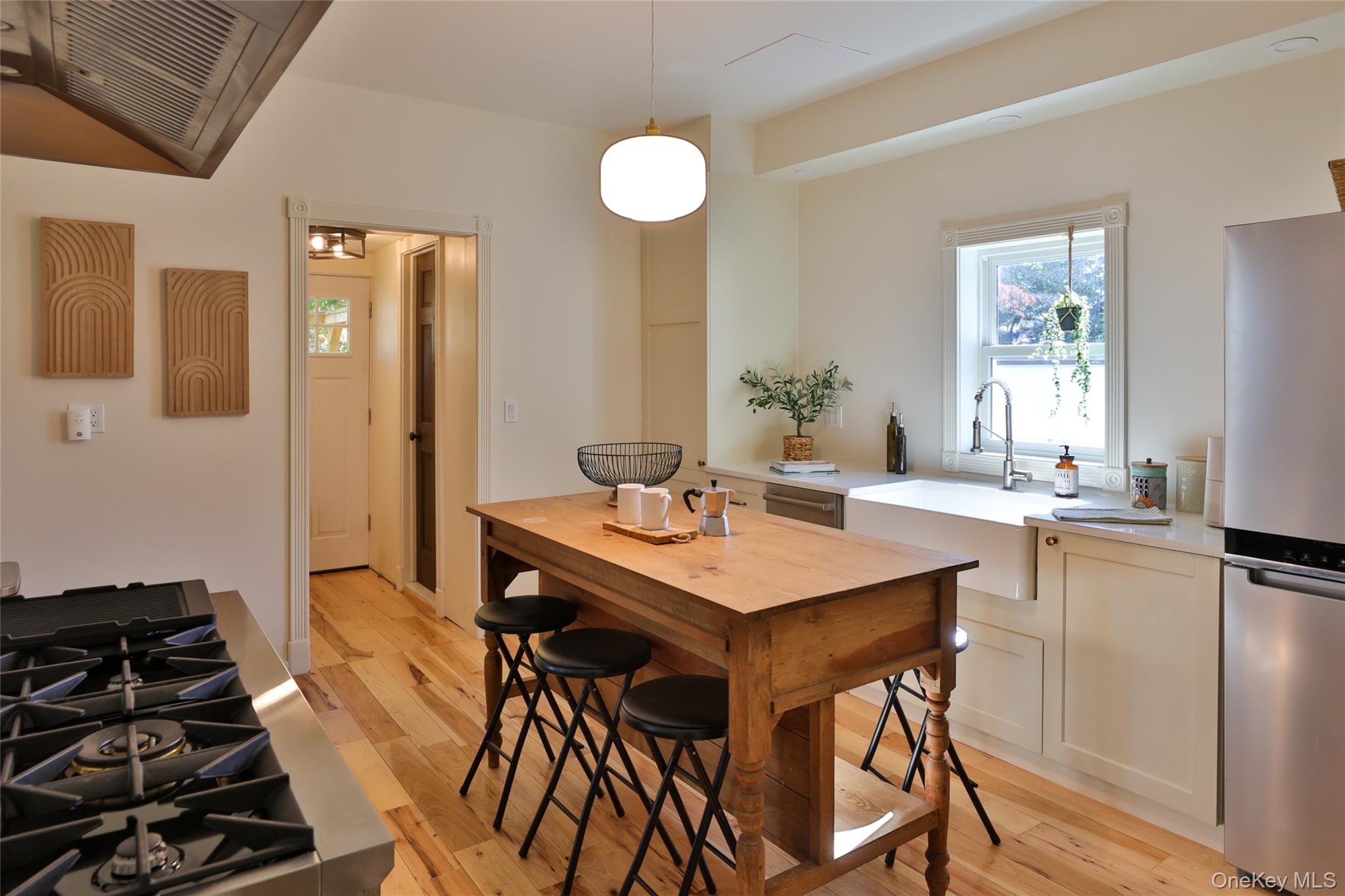 192 Downs Street, Kingston, NY 12401