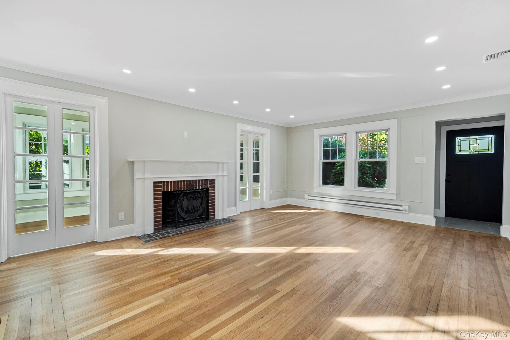 36 New York Avenue, Freeport, NY 11520