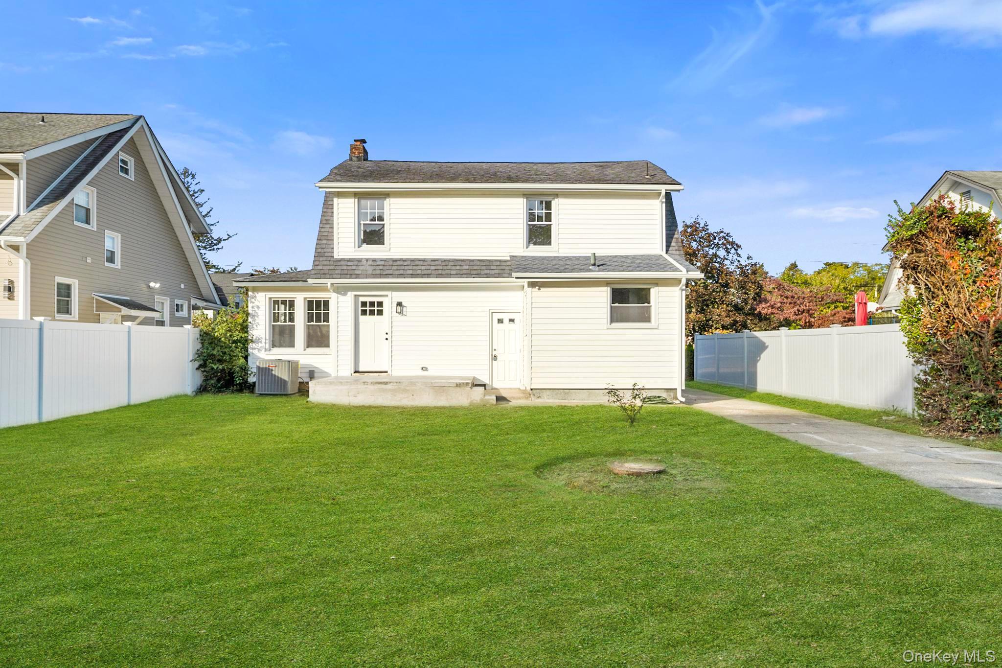 36 New York Avenue, Freeport, NY 11520