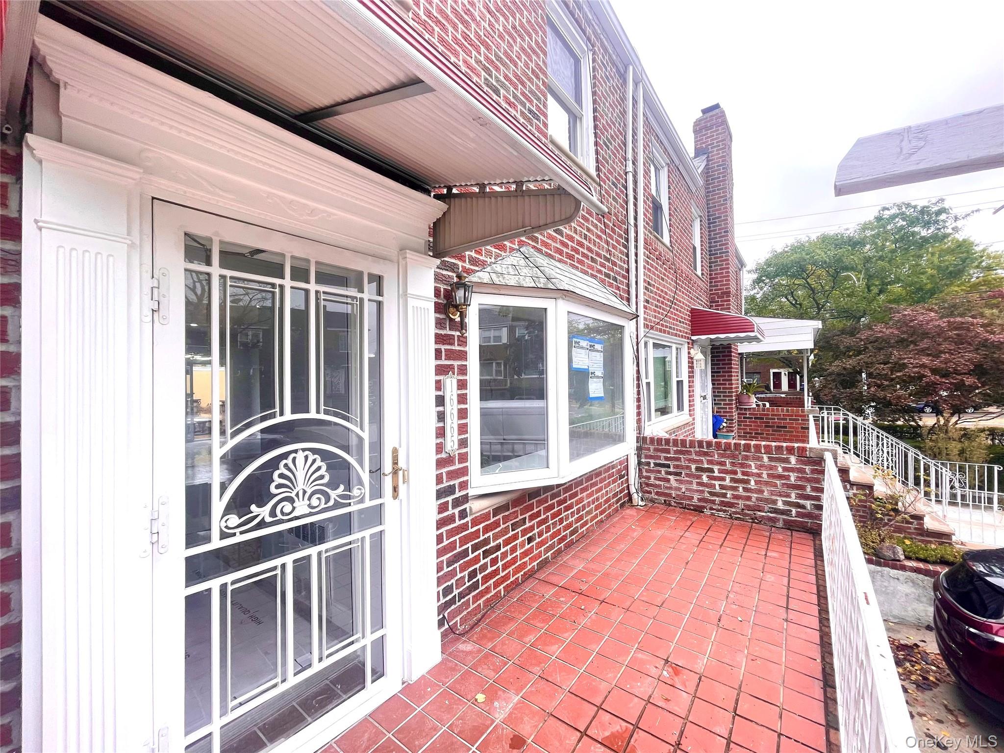 166-65 17th Road, Whitestone, NY 11357