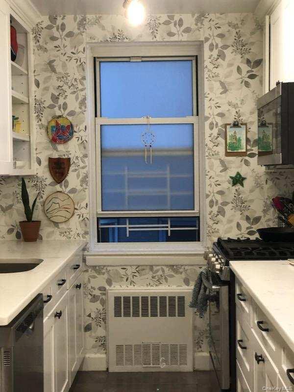 3176 Decatur Avenue # 2H, Bronx, NY 10467