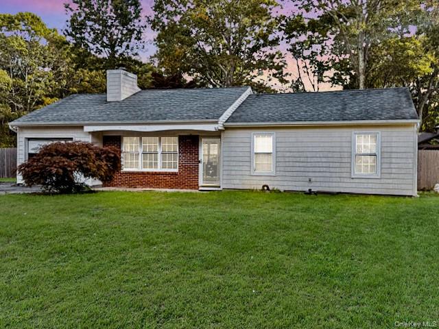 8 Fox Hollow Lane, Ridge, NY 11961