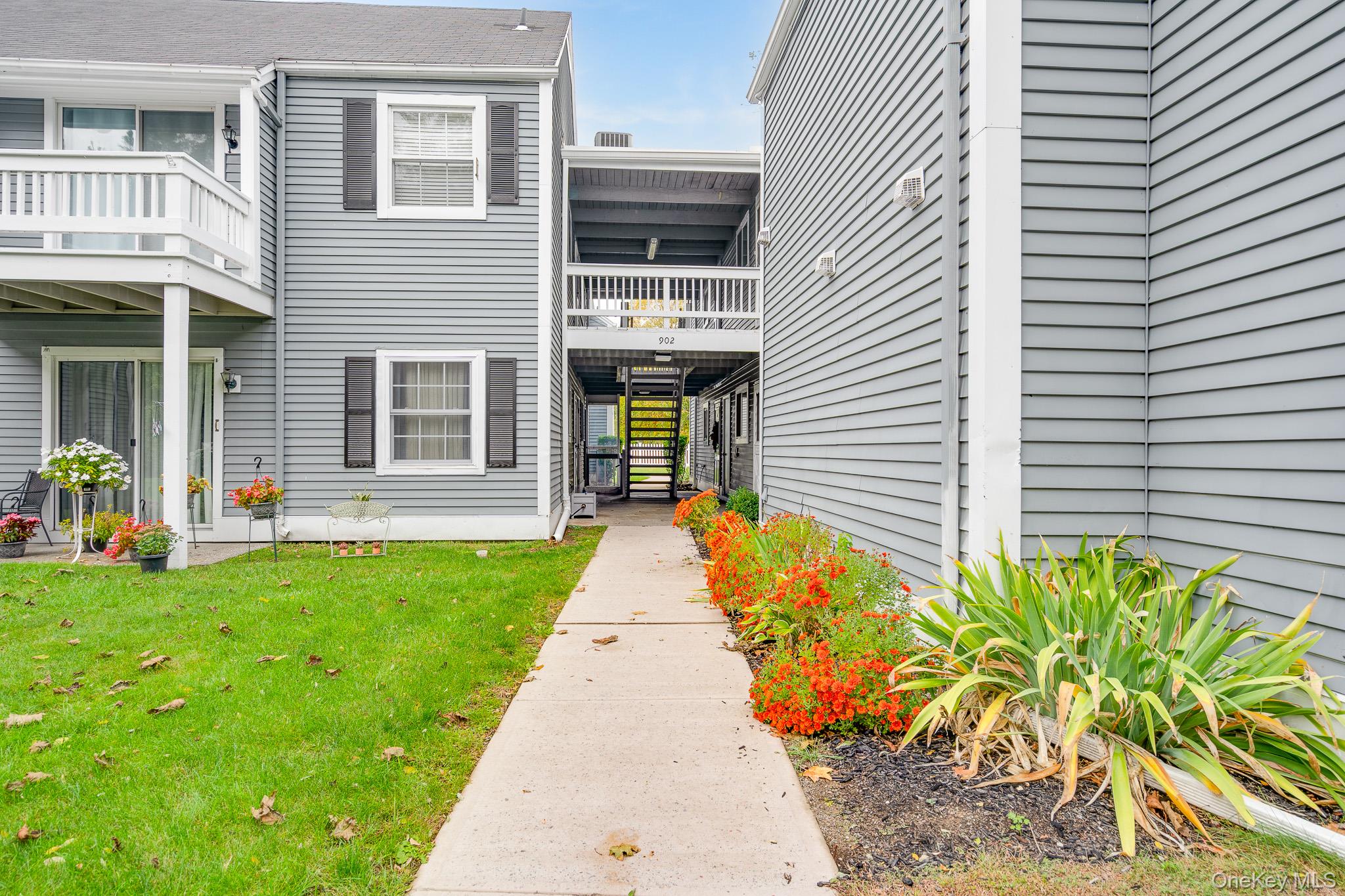 902 Commons Way # F, Fishkill, NY 12524