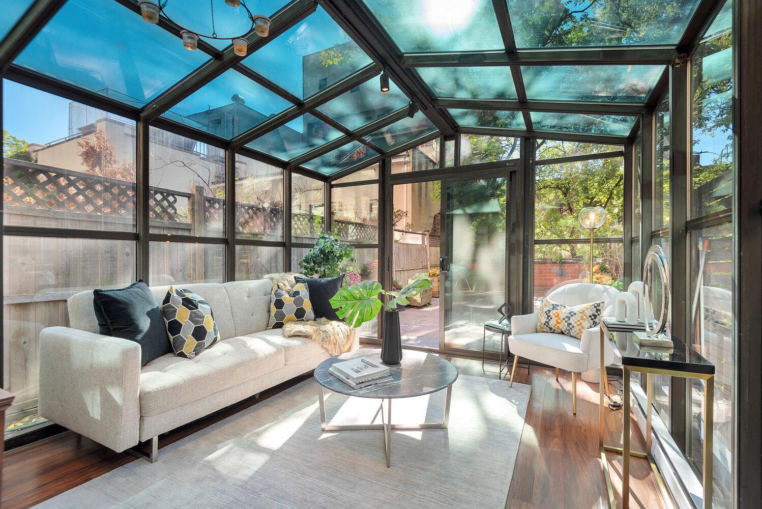 222 W 14TH Street # 2D, New York (Manhattan), NY 10011