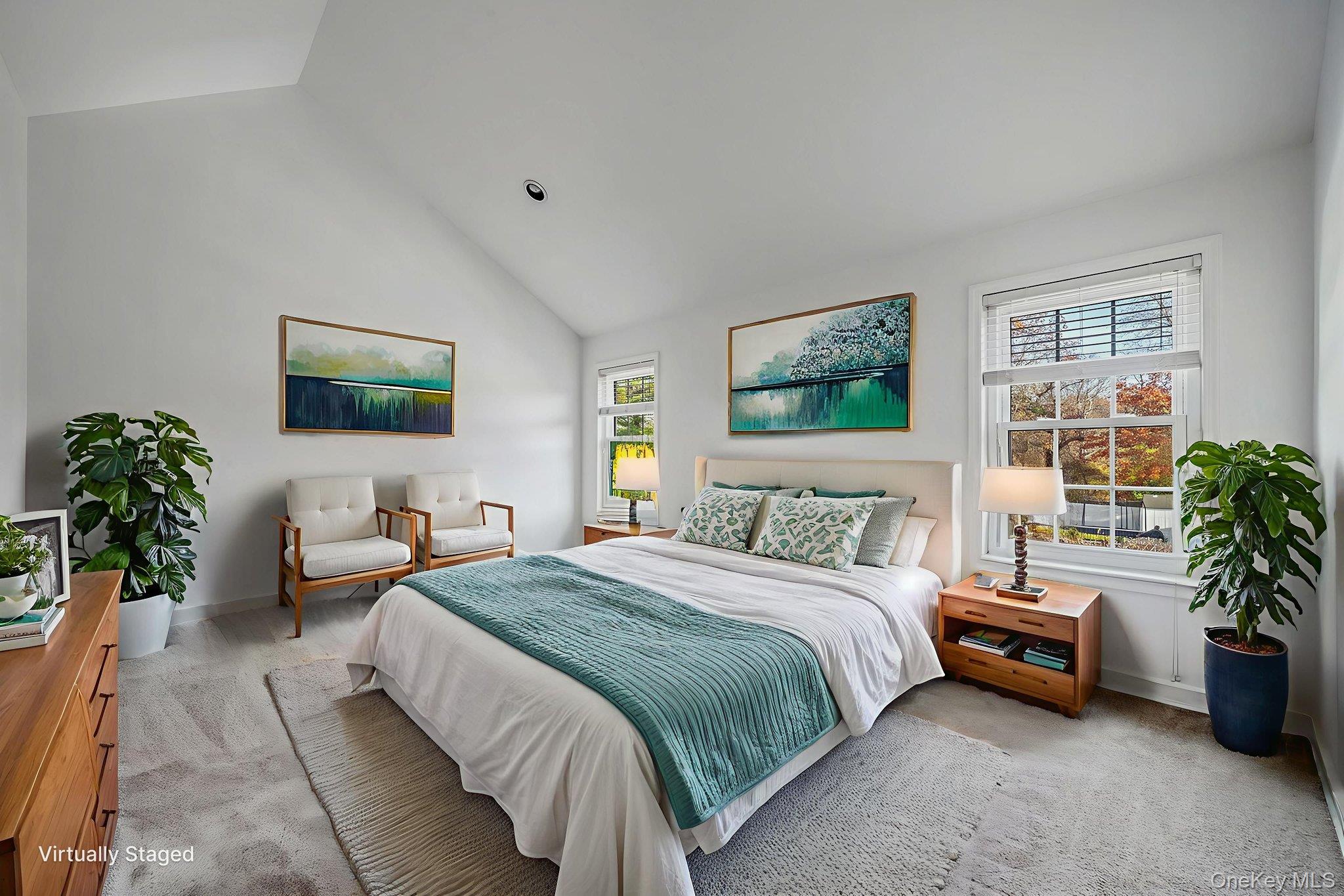 2 Max Way, Commack, NY 11725