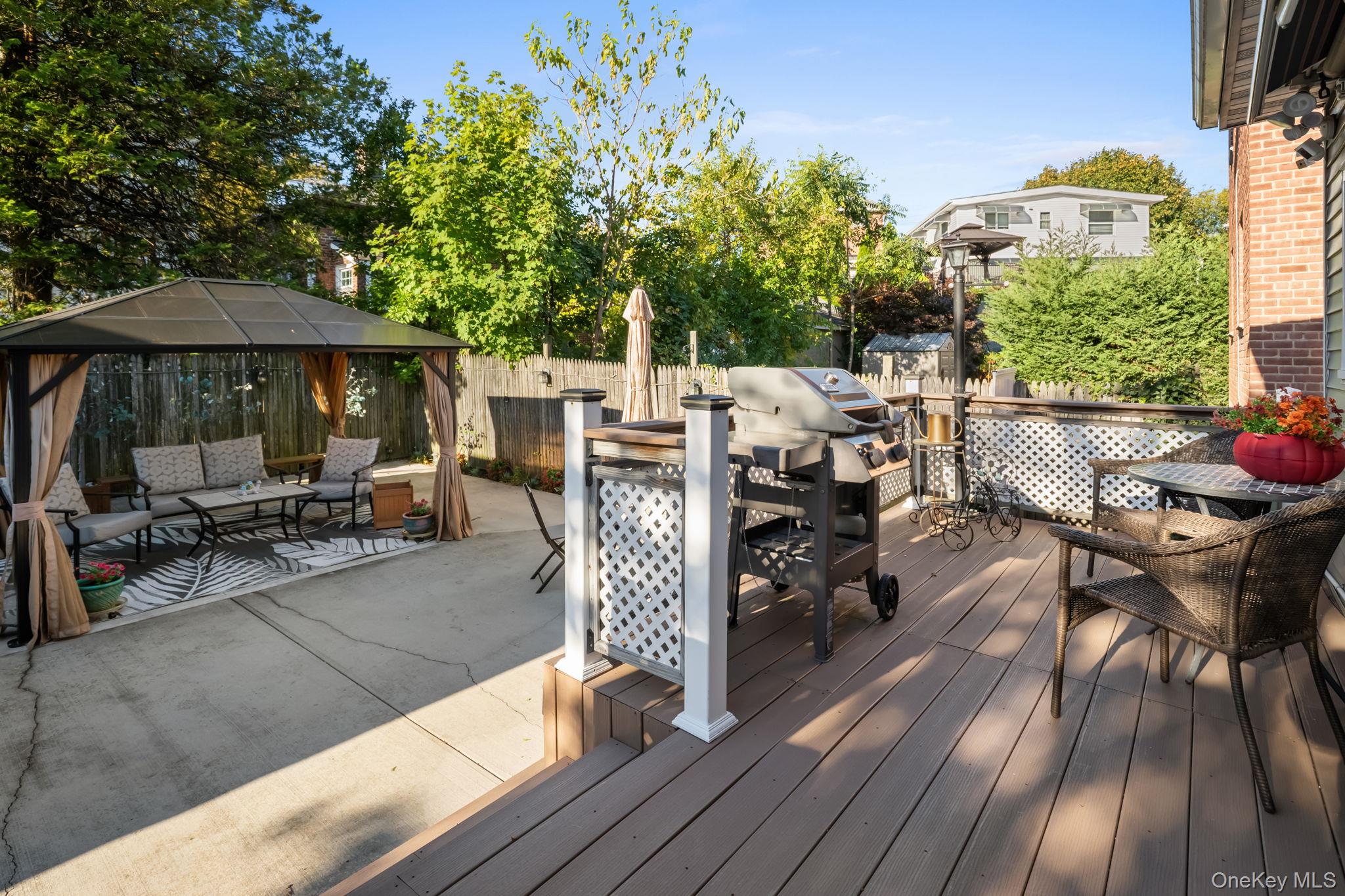 3210 Country Club Road, Bronx, NY 10465