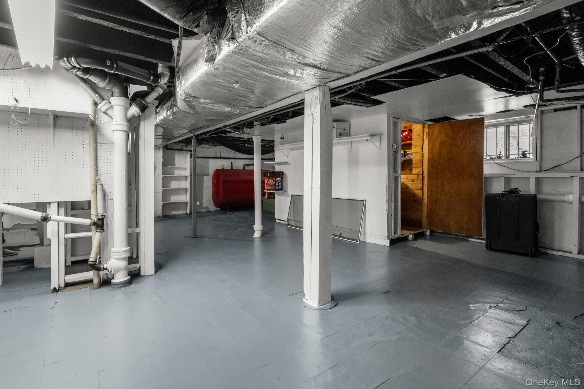 3210 Country Club Road, Bronx, NY 10465