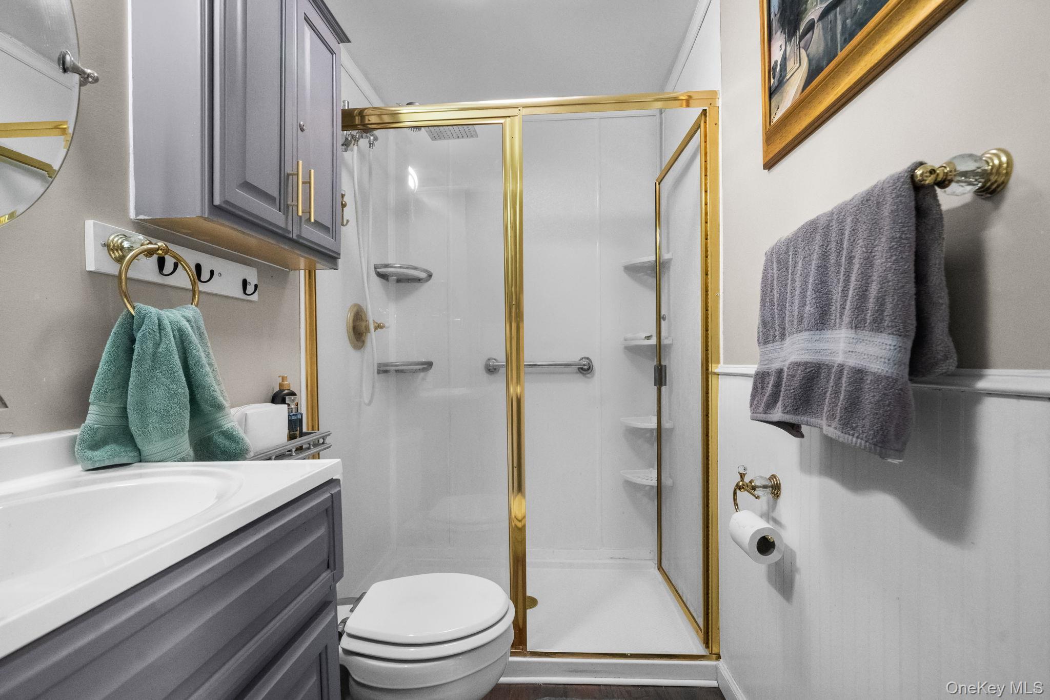 3210 Country Club Road, Bronx, NY 10465