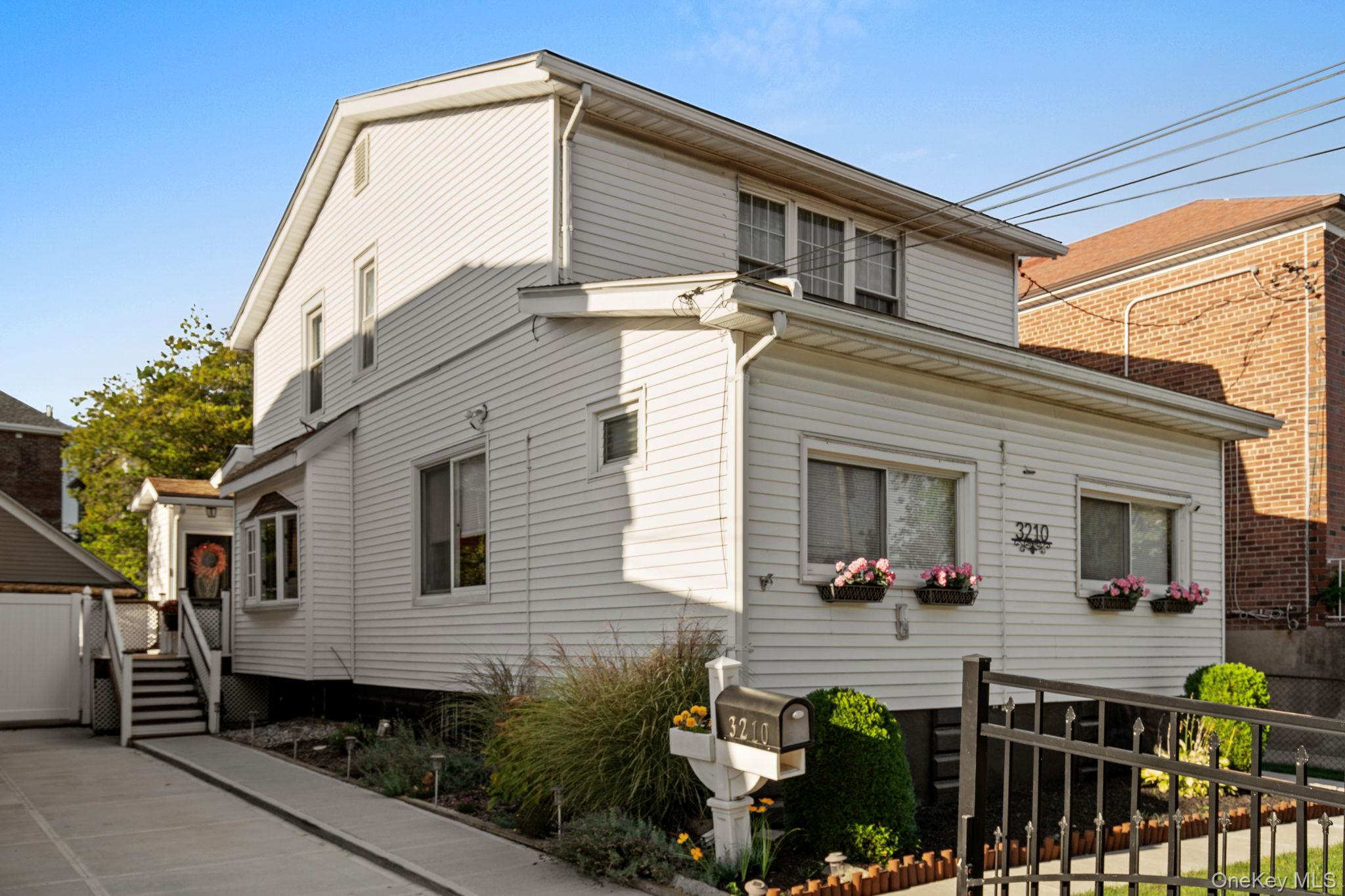 3210 Country Club Road, Bronx, NY 10465