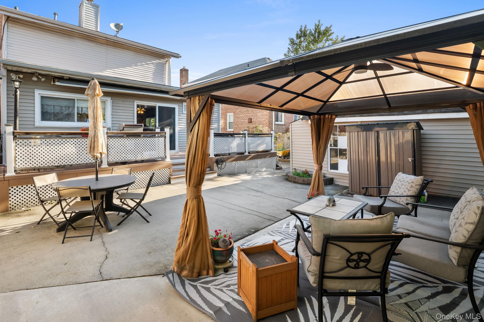 3210 Country Club Road, Bronx, NY 10465