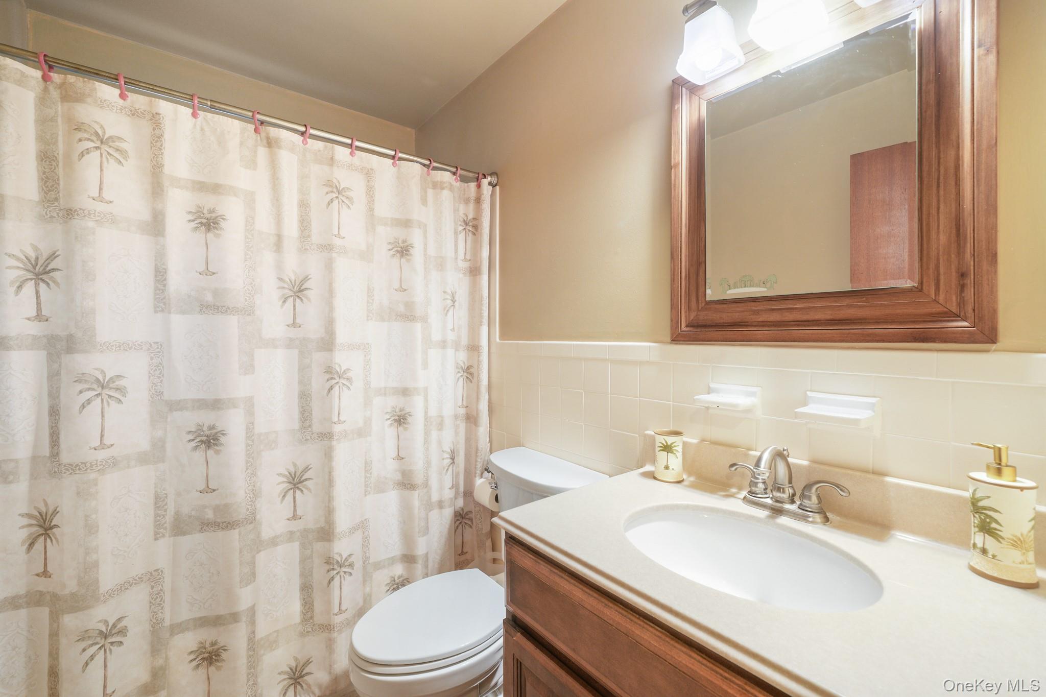 6 Lombardi Road, Pearl River, NY 10965