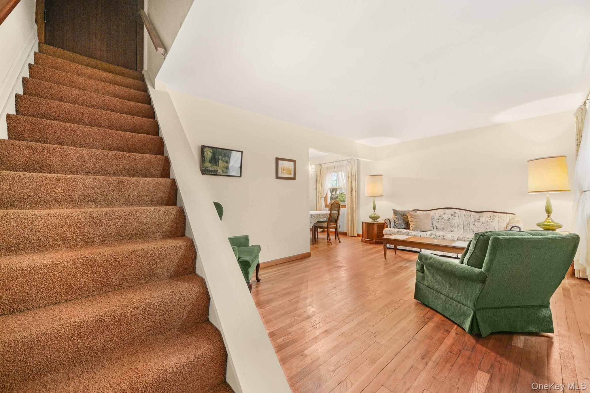 6 Lombardi Road, Pearl River, NY 10965