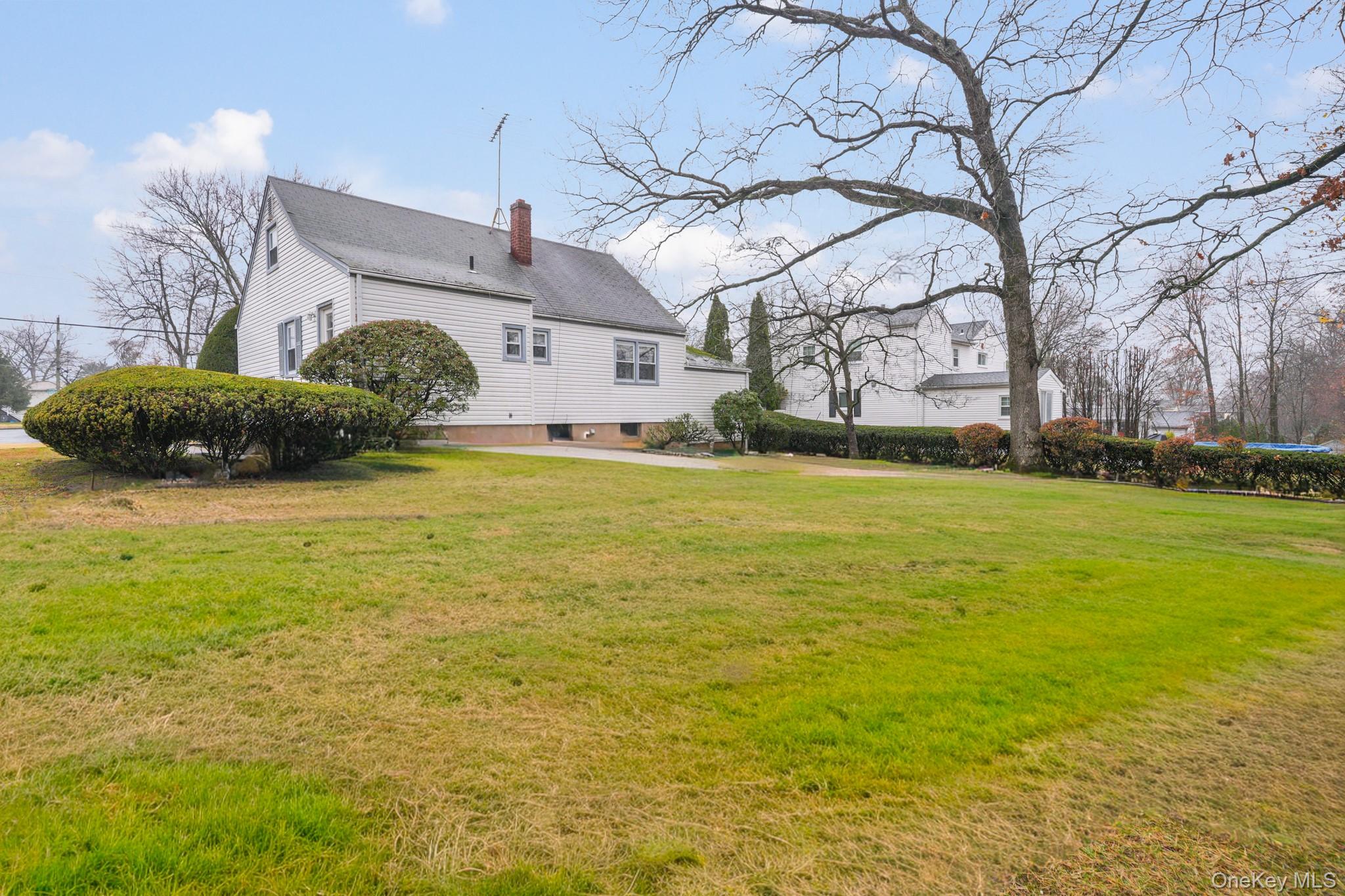 6 Lombardi Road, Pearl River, NY 10965