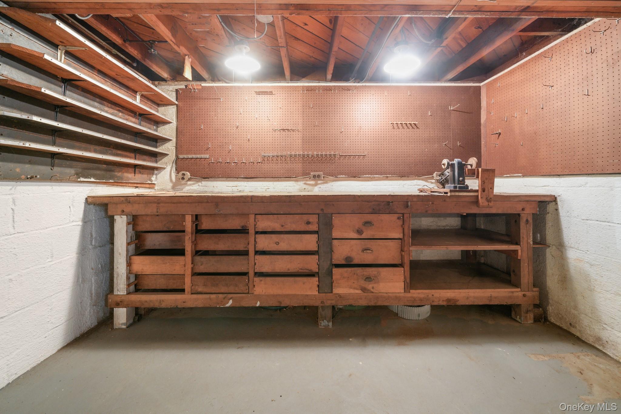 6 Lombardi Road, Pearl River, NY 10965