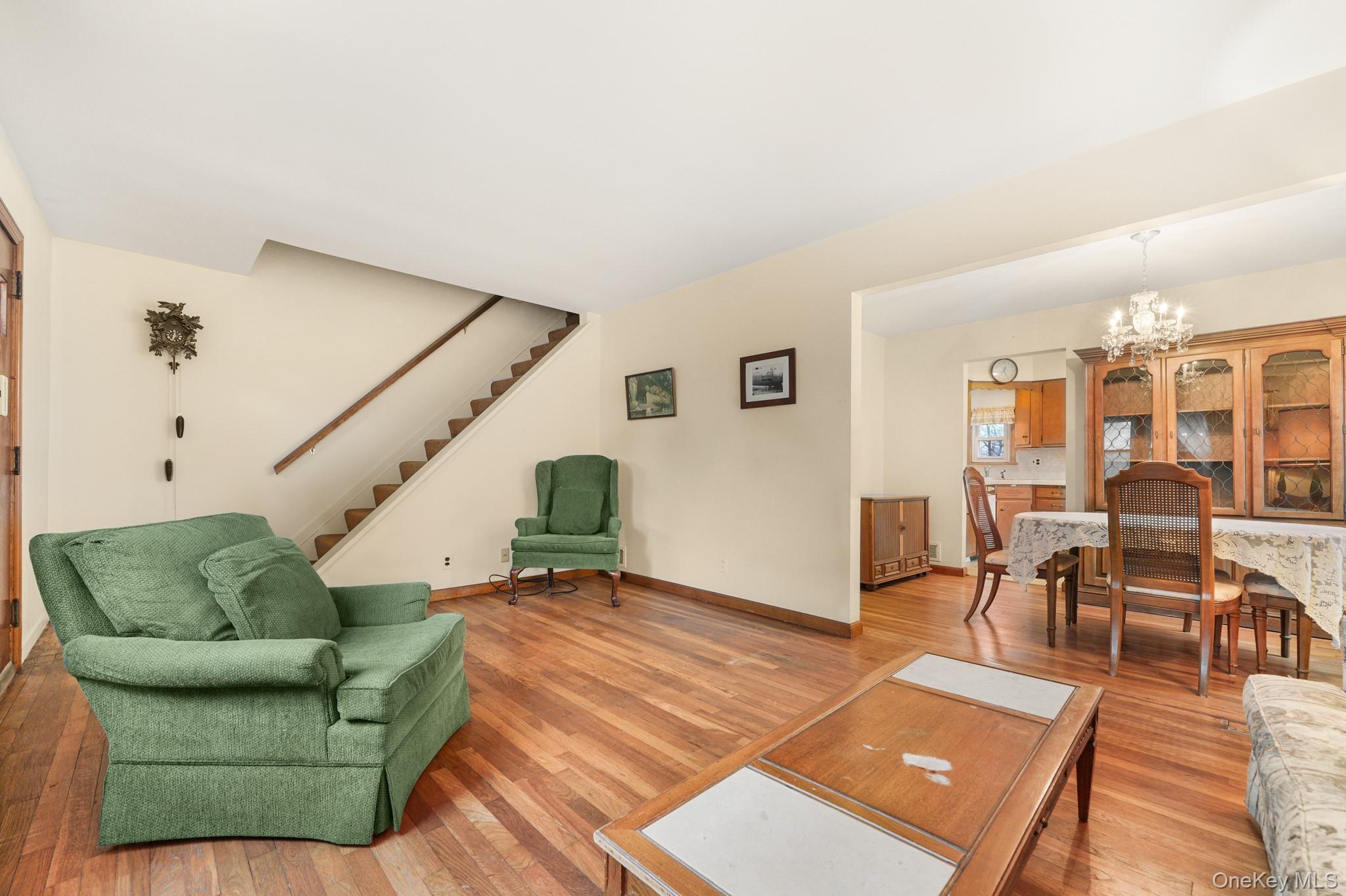 6 Lombardi Road, Pearl River, NY 10965