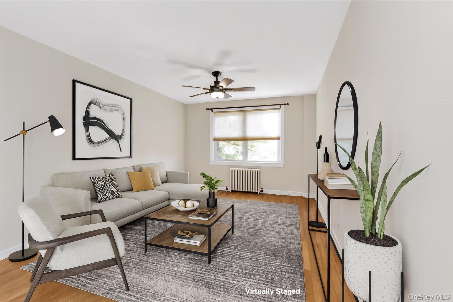 7 Edwards # 2G, Roslyn Heights, NY 11577