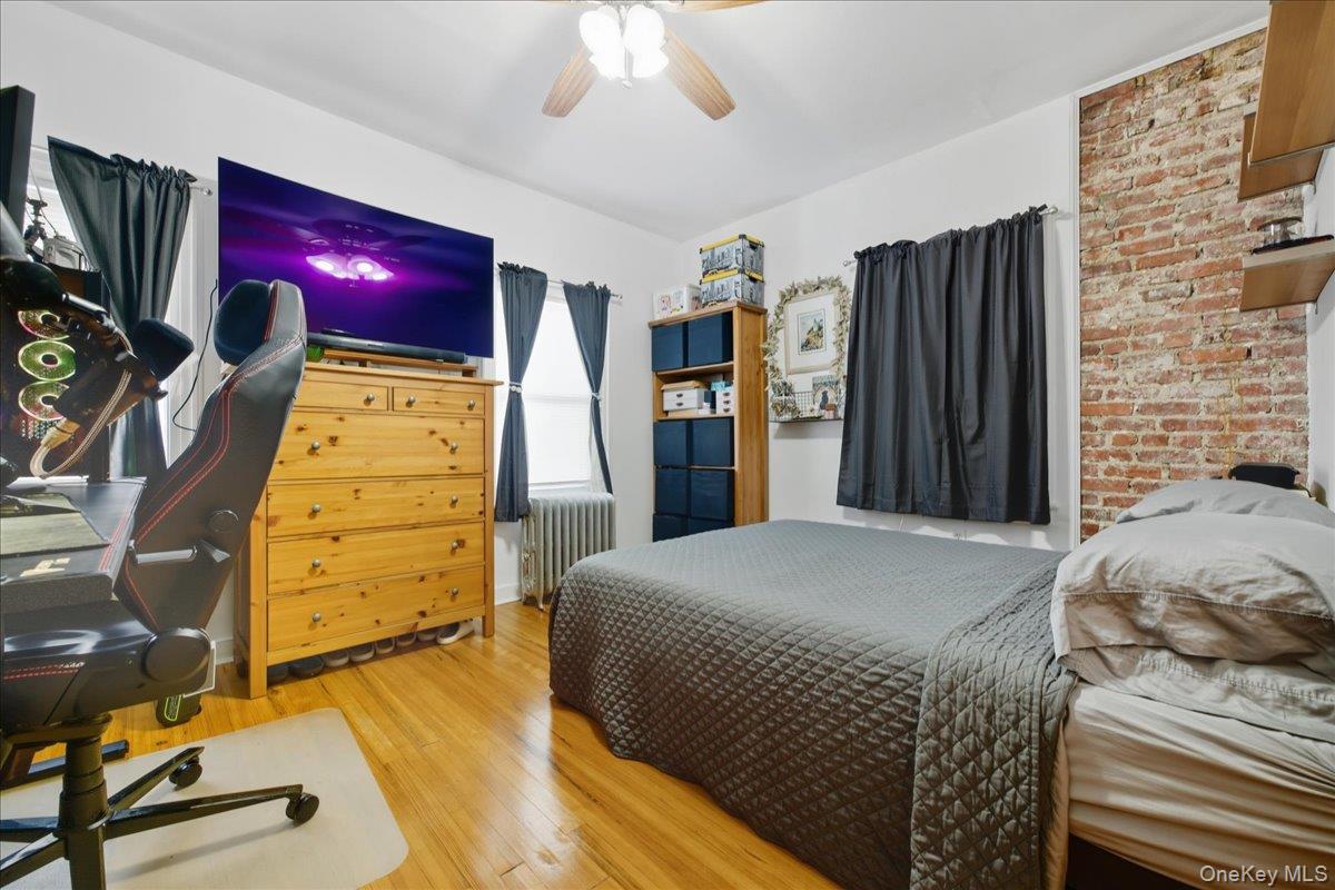 430 W Walnut Street, Long Beach, NY 11561