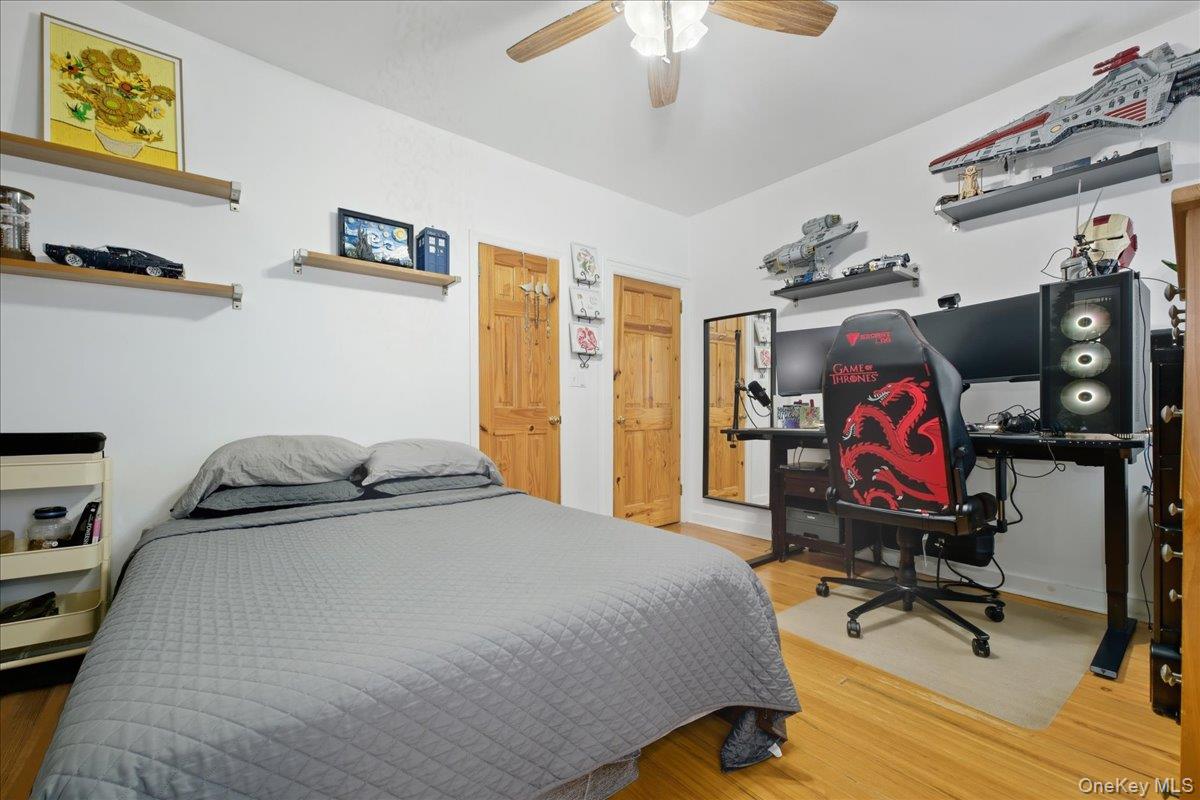 430 W Walnut Street, Long Beach, NY 11561