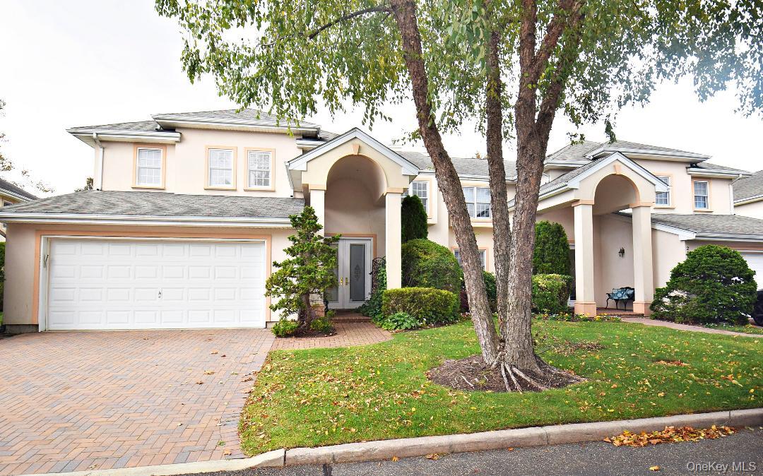 259 Altessa Boulevard, Melville, NY 11747