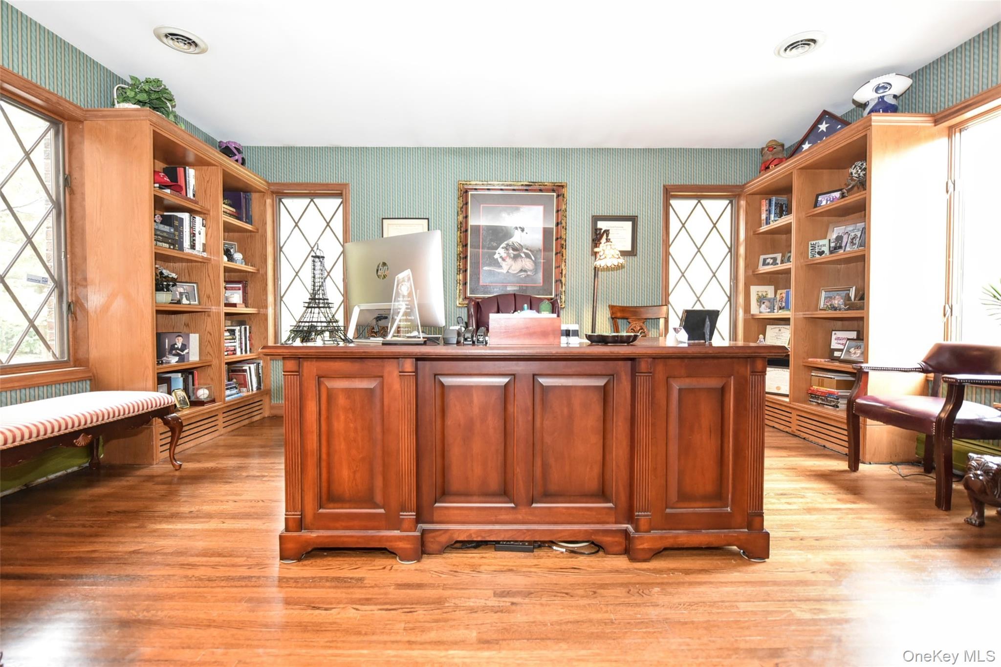 4 Abbey Road, Orangeburg, NY 10962